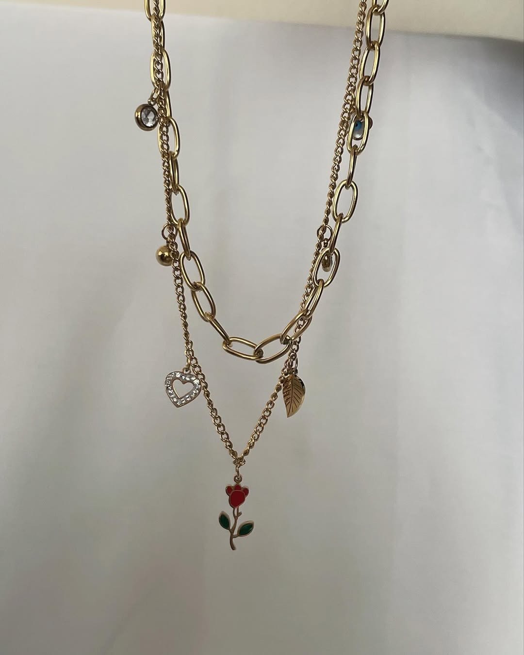 Gold rose necklace