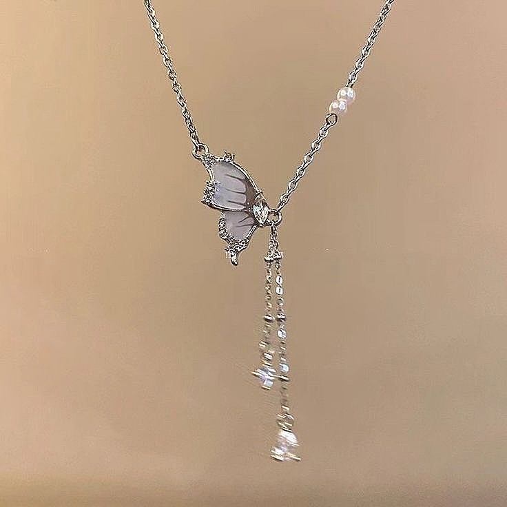 Half necklace