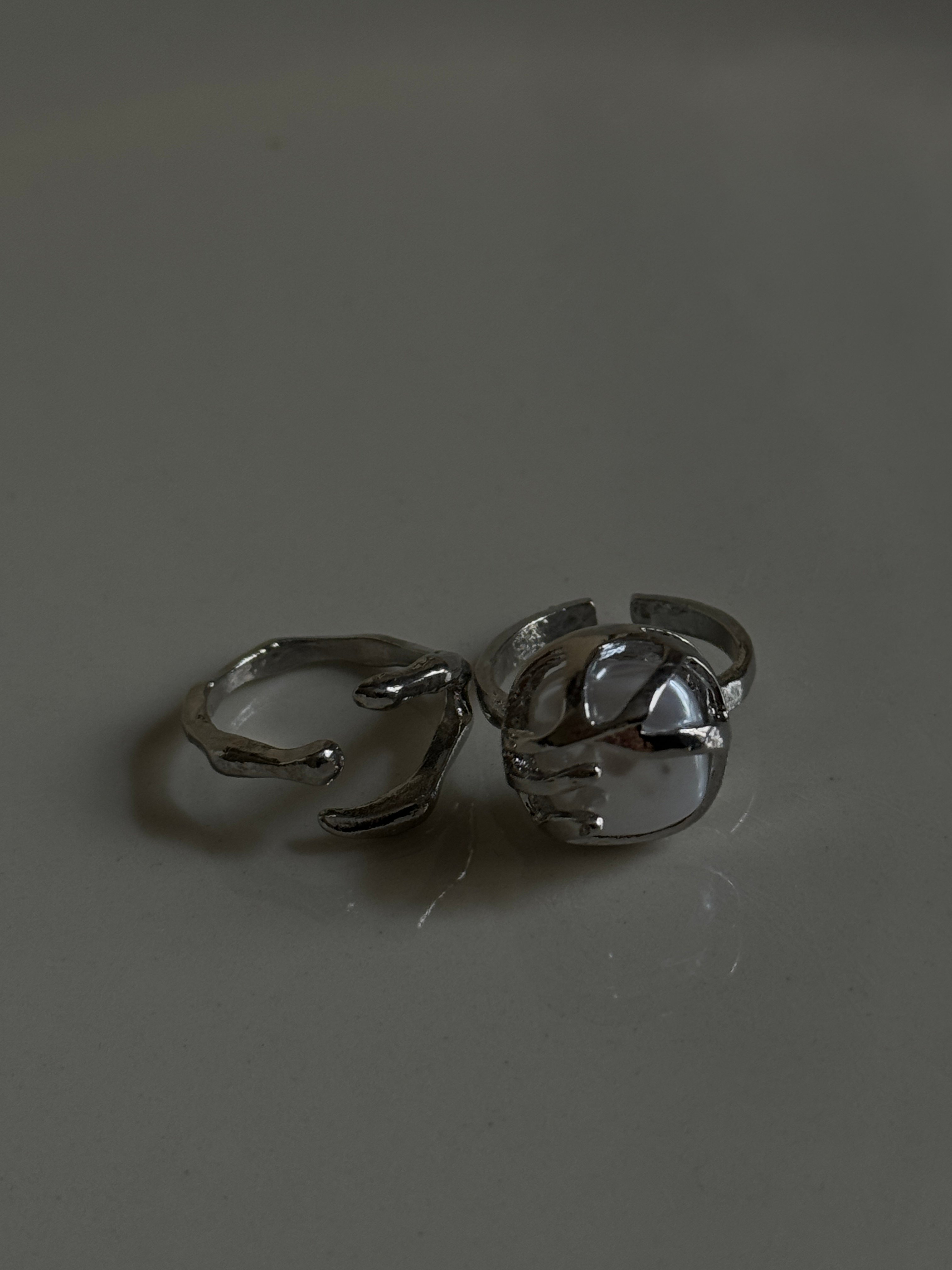 Big pearl ring set 