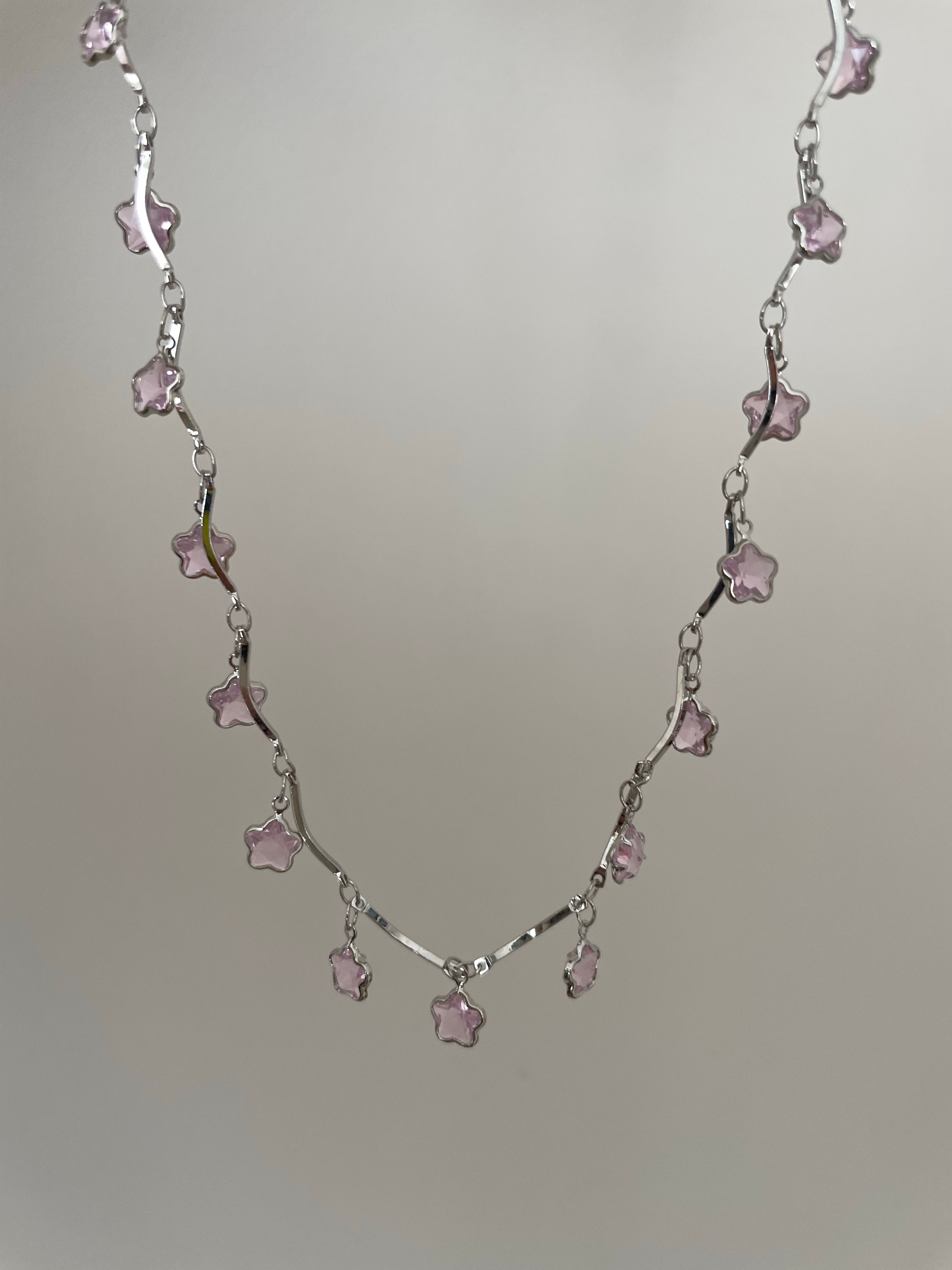 Pembe Yıldız zincir 