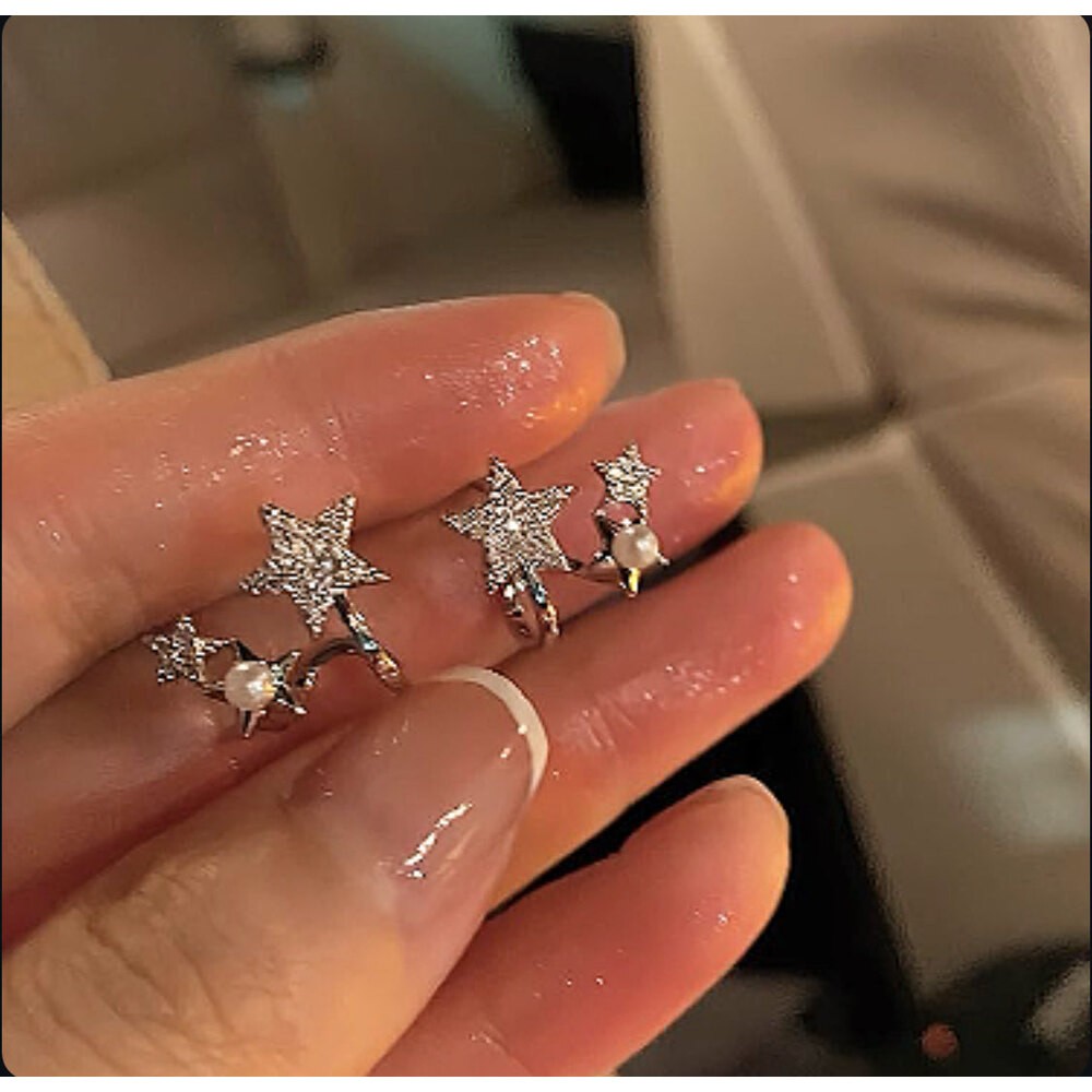 Stone star earring(iğneli)