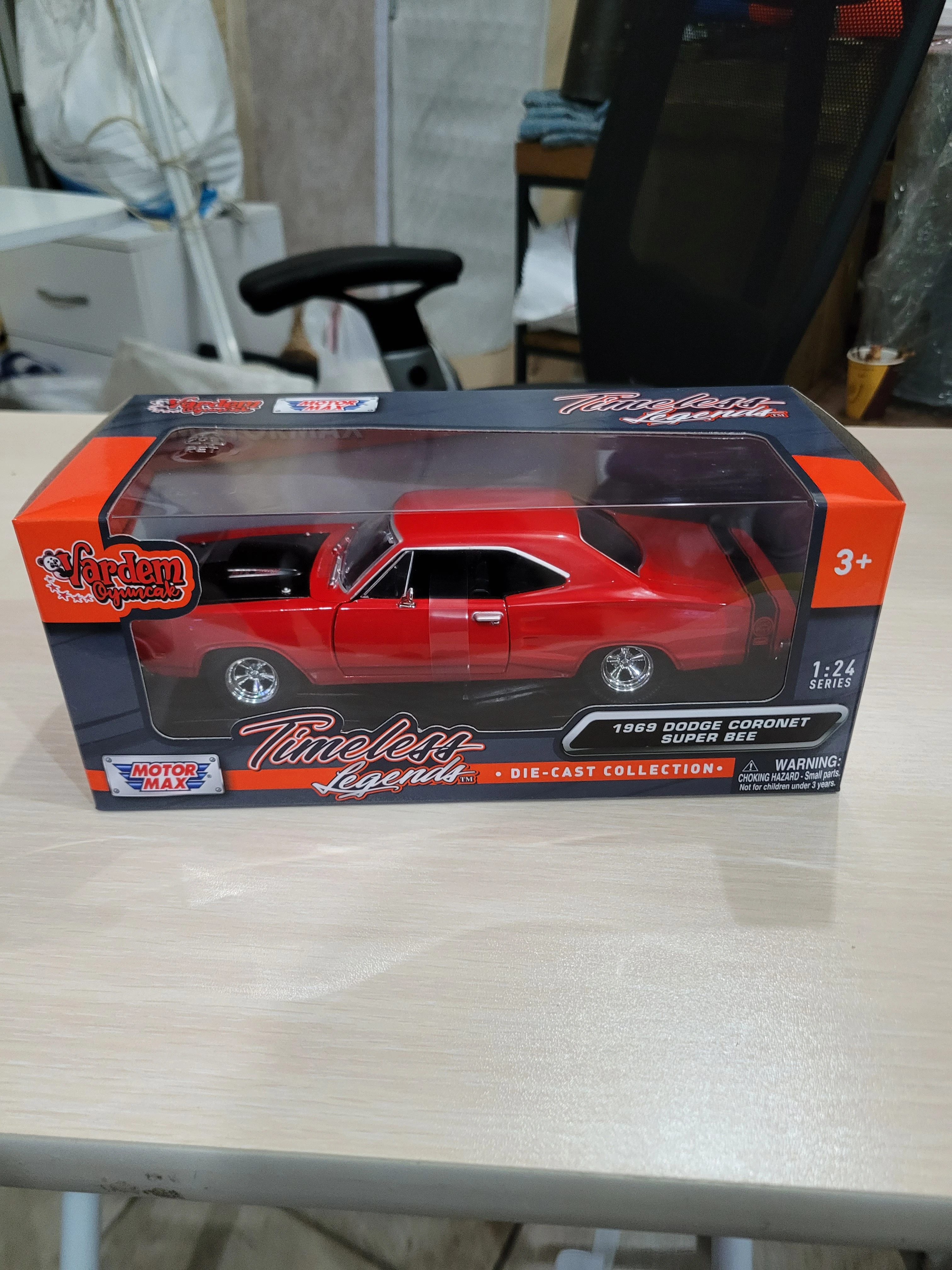 Dodge Charger 1:24 