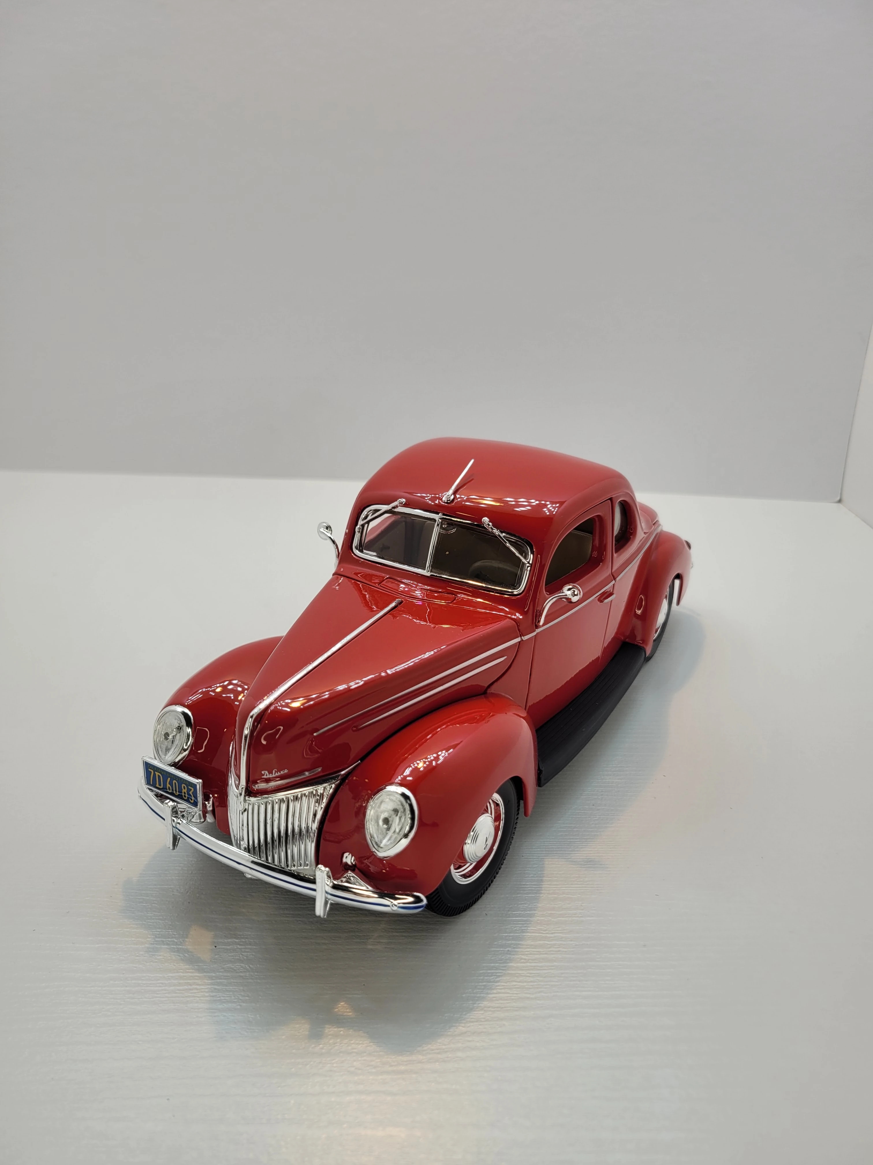 1939 Ford Deluxe Tudor 