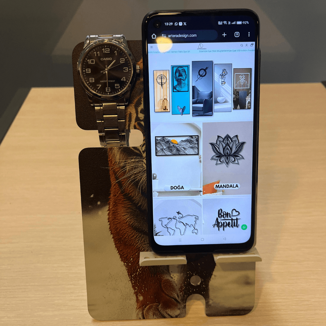 Dekoratif Telefon ve Saat Tutucu Hediyelik Masaüstü Telefon - Saat Tutucu