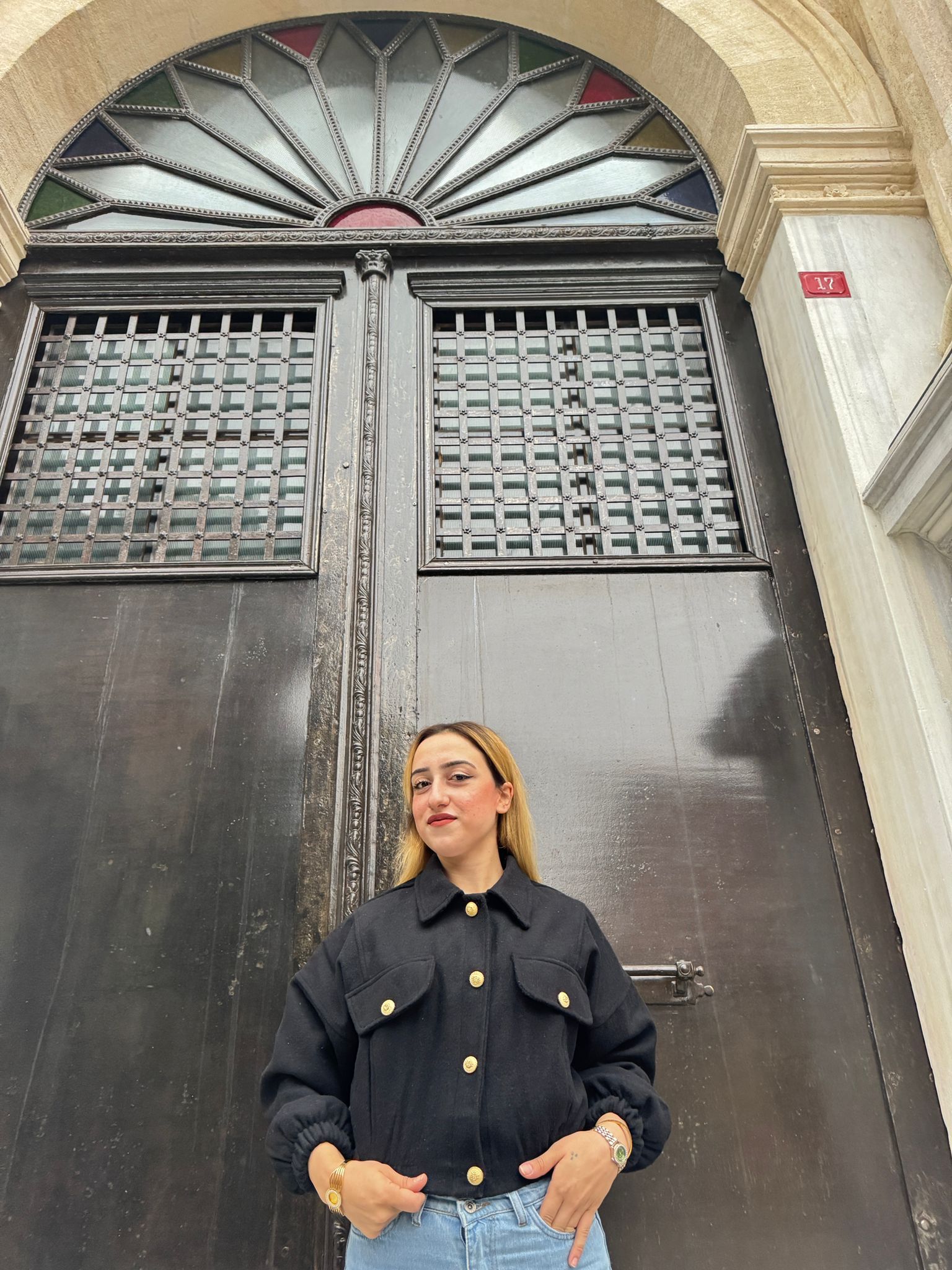 Gold düğme detaylı Kısa kaban