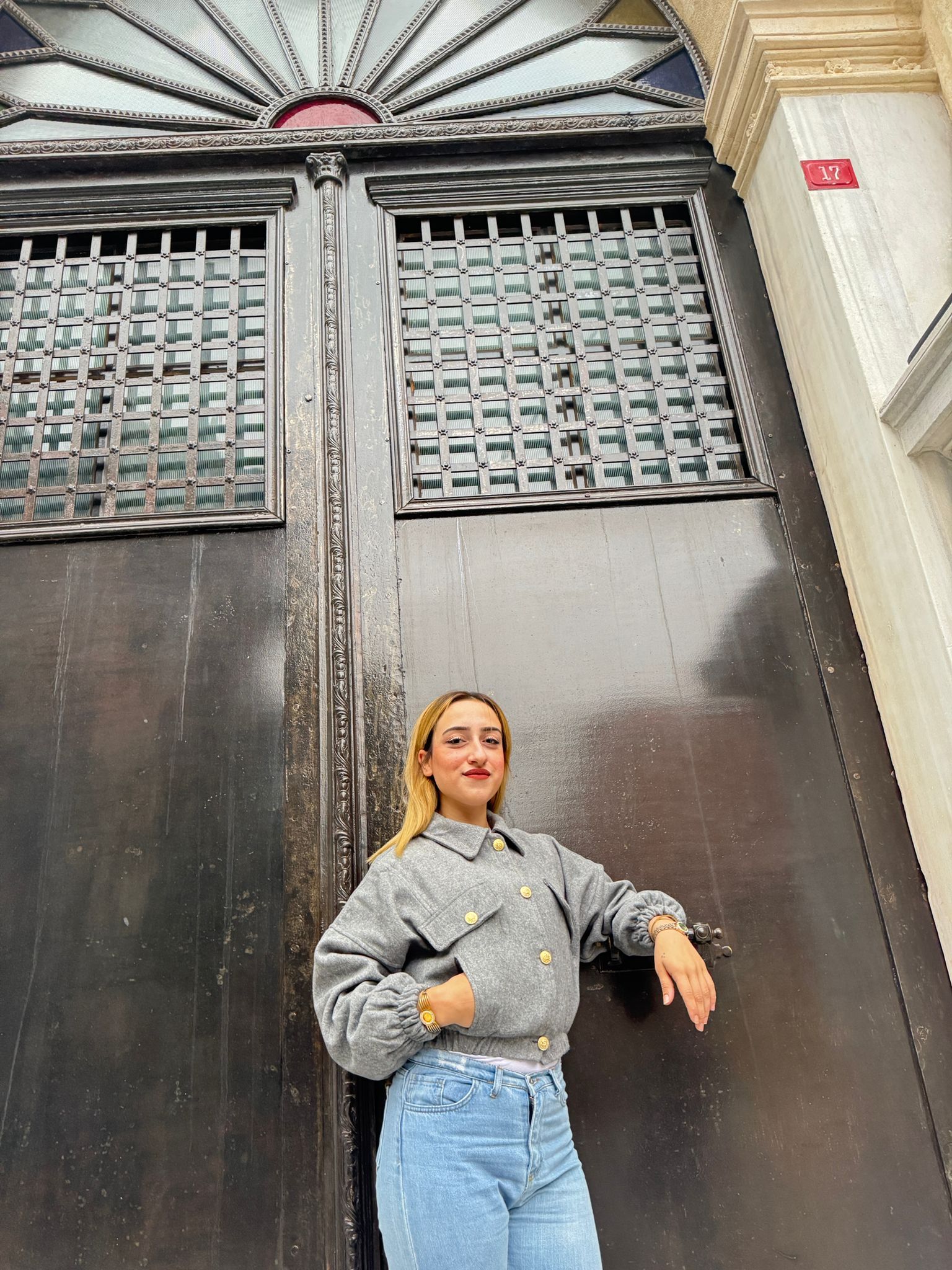 Gold düğme detaylı Kısa kaban - GRİ