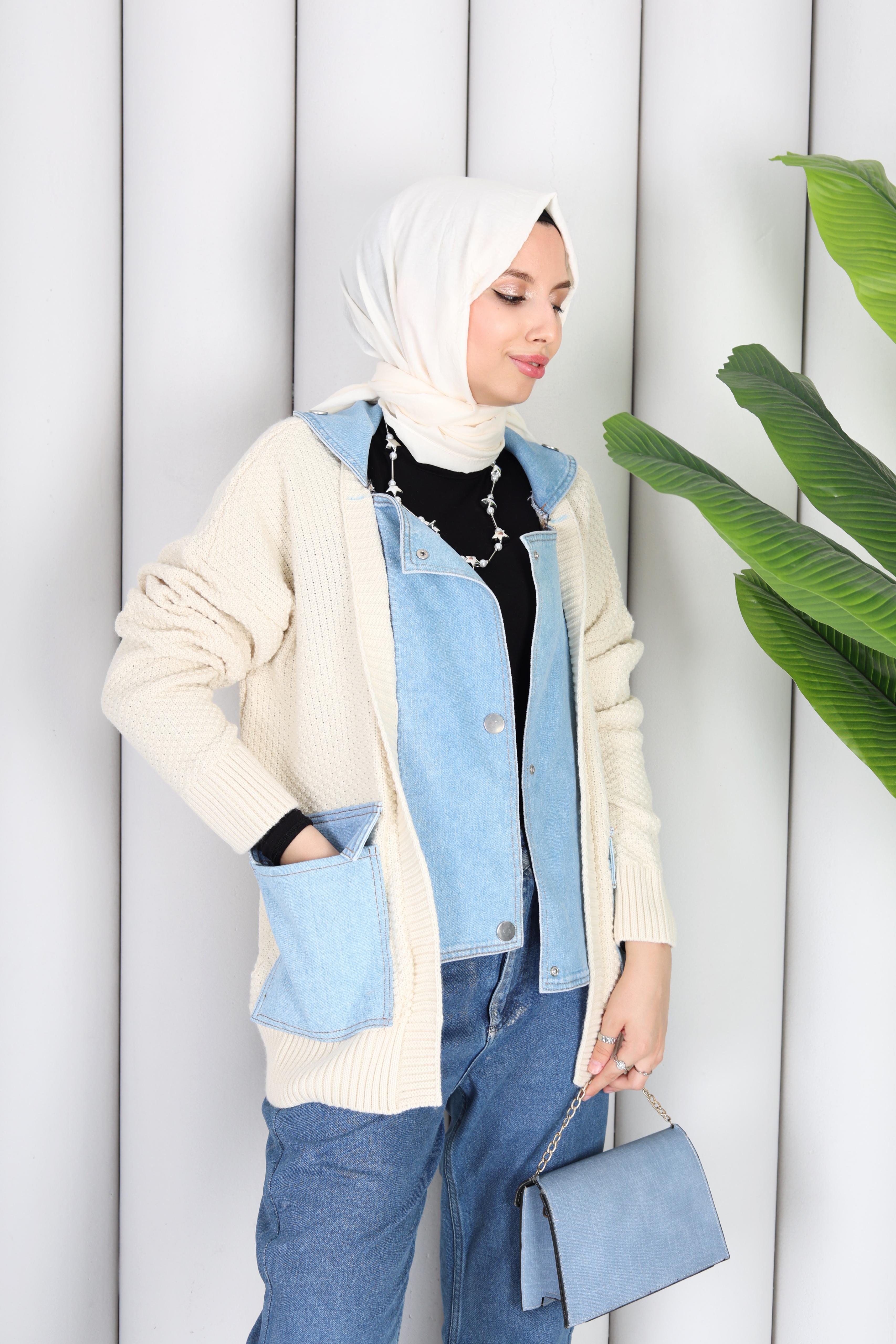 KOT DETAYLI TRİKO HIRKA