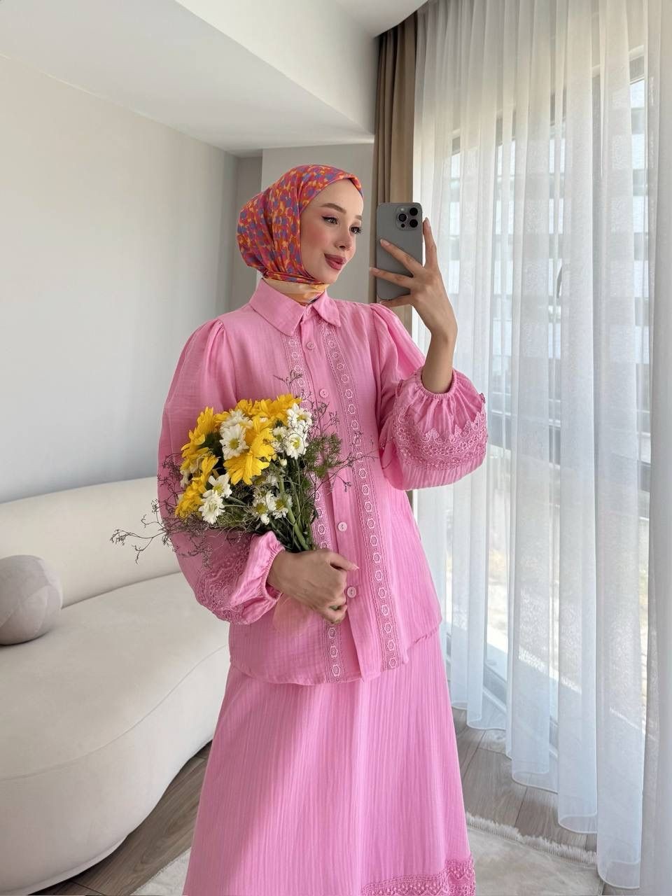PEMBE