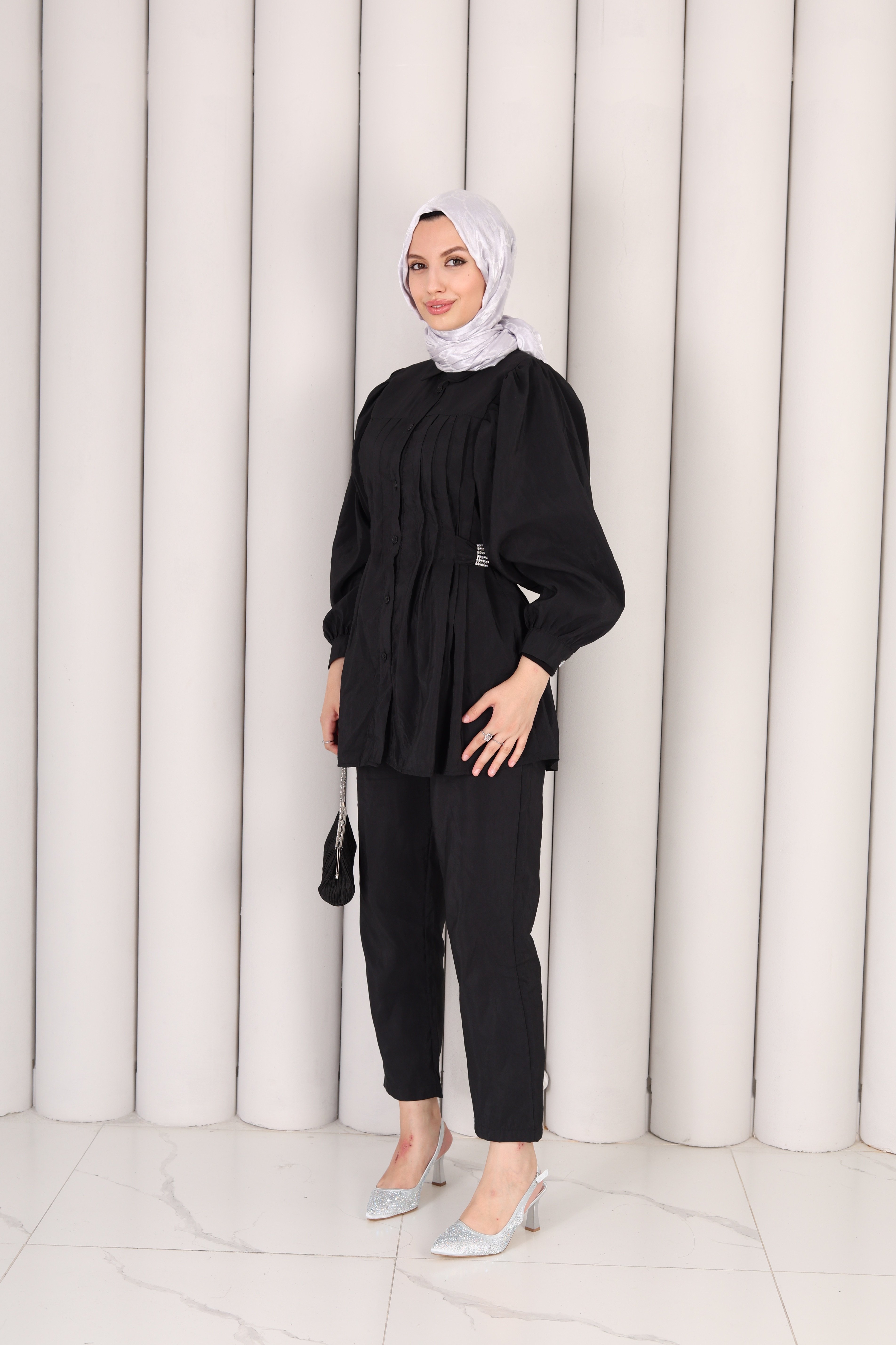 "Minimal & Şık: Özel Kesim 