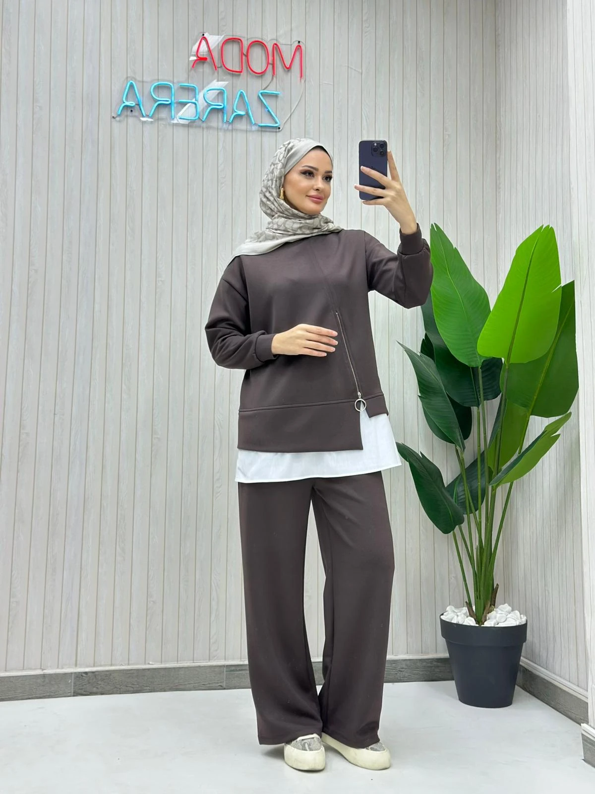 Zarif ve Rahat Fermuar Detaylı Oysho İkili Takım (Tunik & Pantolon) - KAHVERENGİ