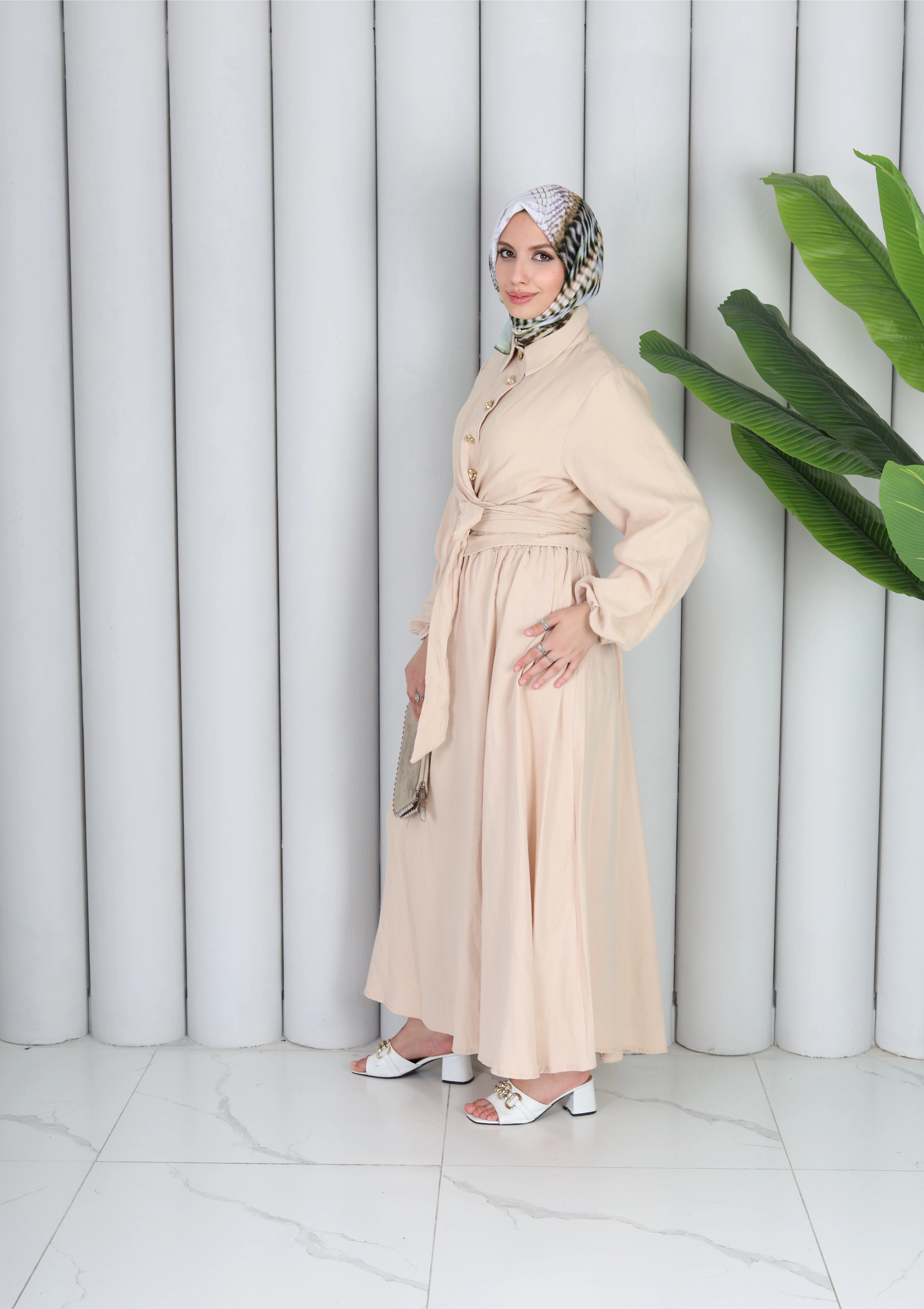 KUŞAKLI DÜĞMELİ TAKIM