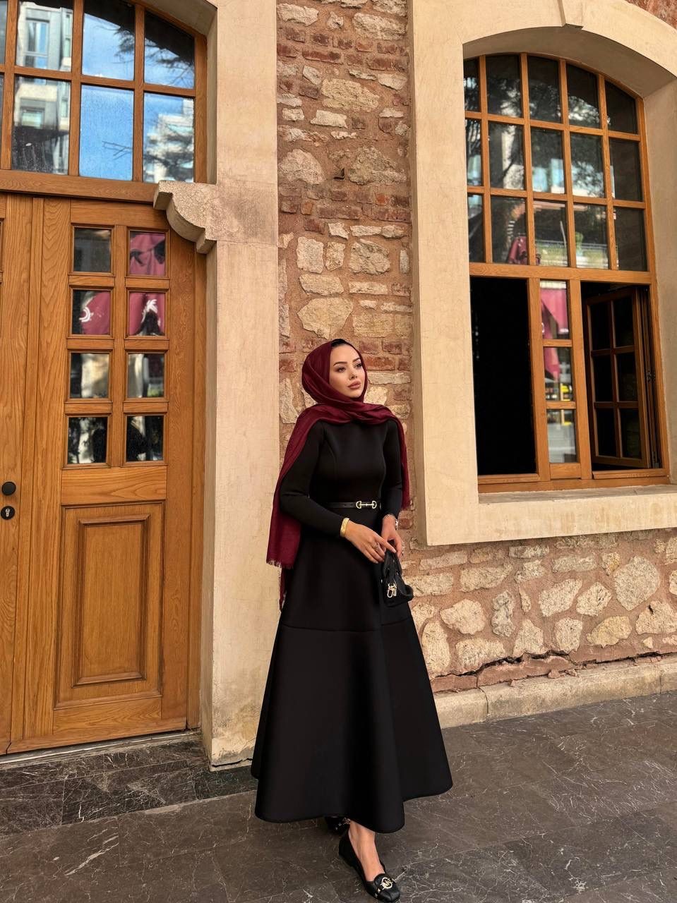 SİYAH