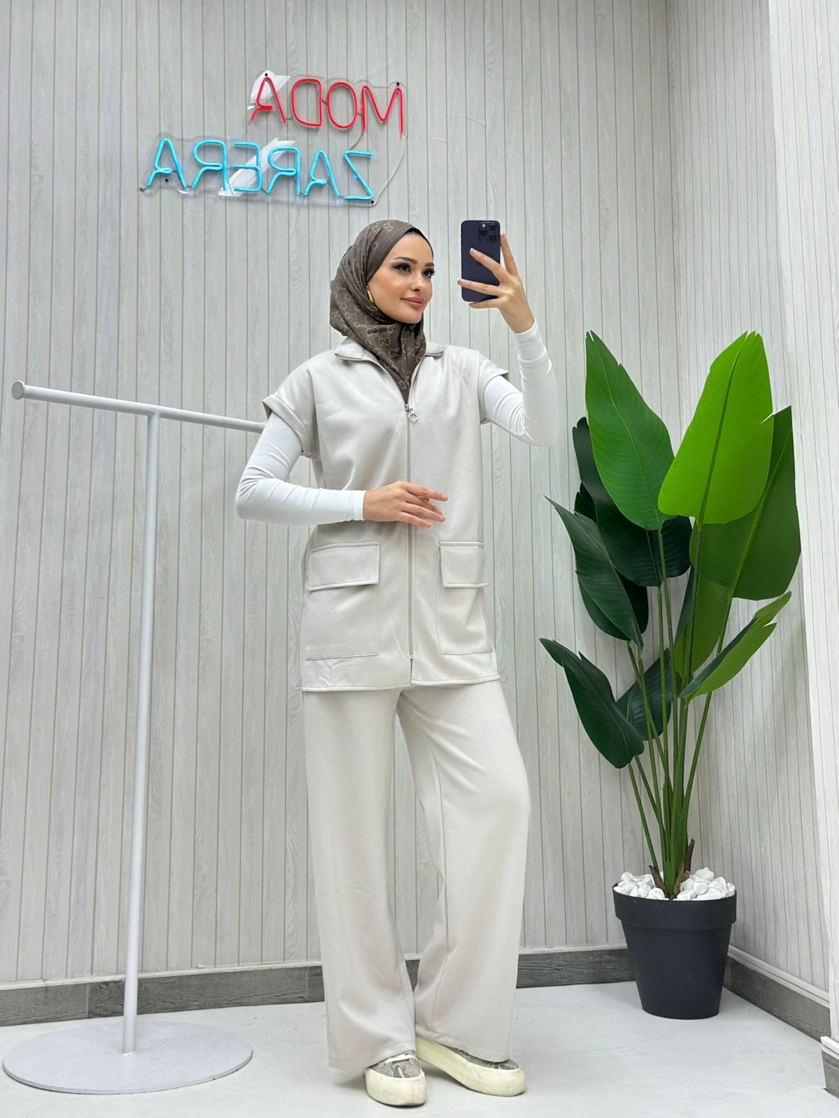 Zarafetin En Modern Hali Oysho Kolsuz Takım - BEJ