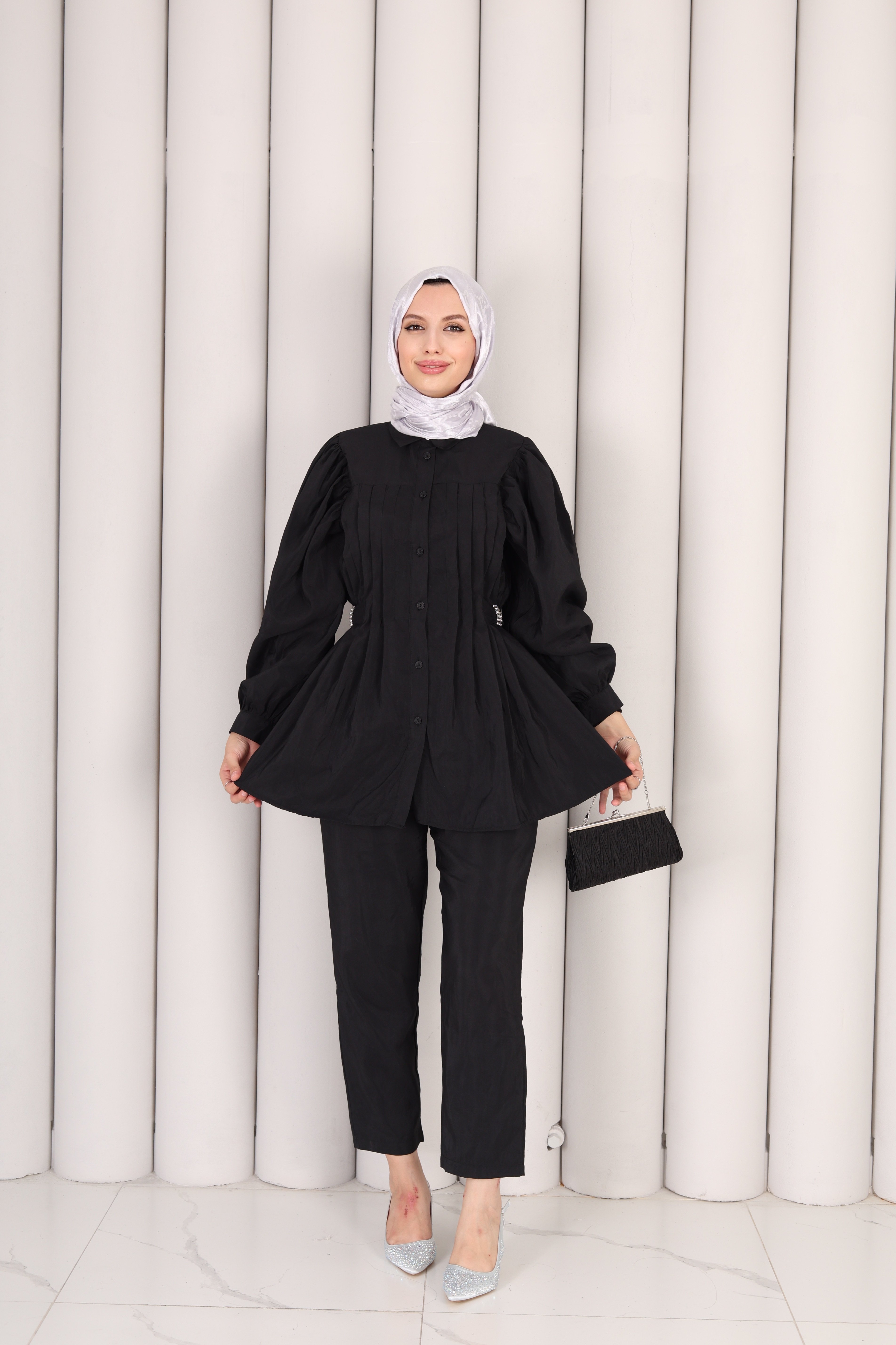 "Minimal & Şık: Özel Kesim 
