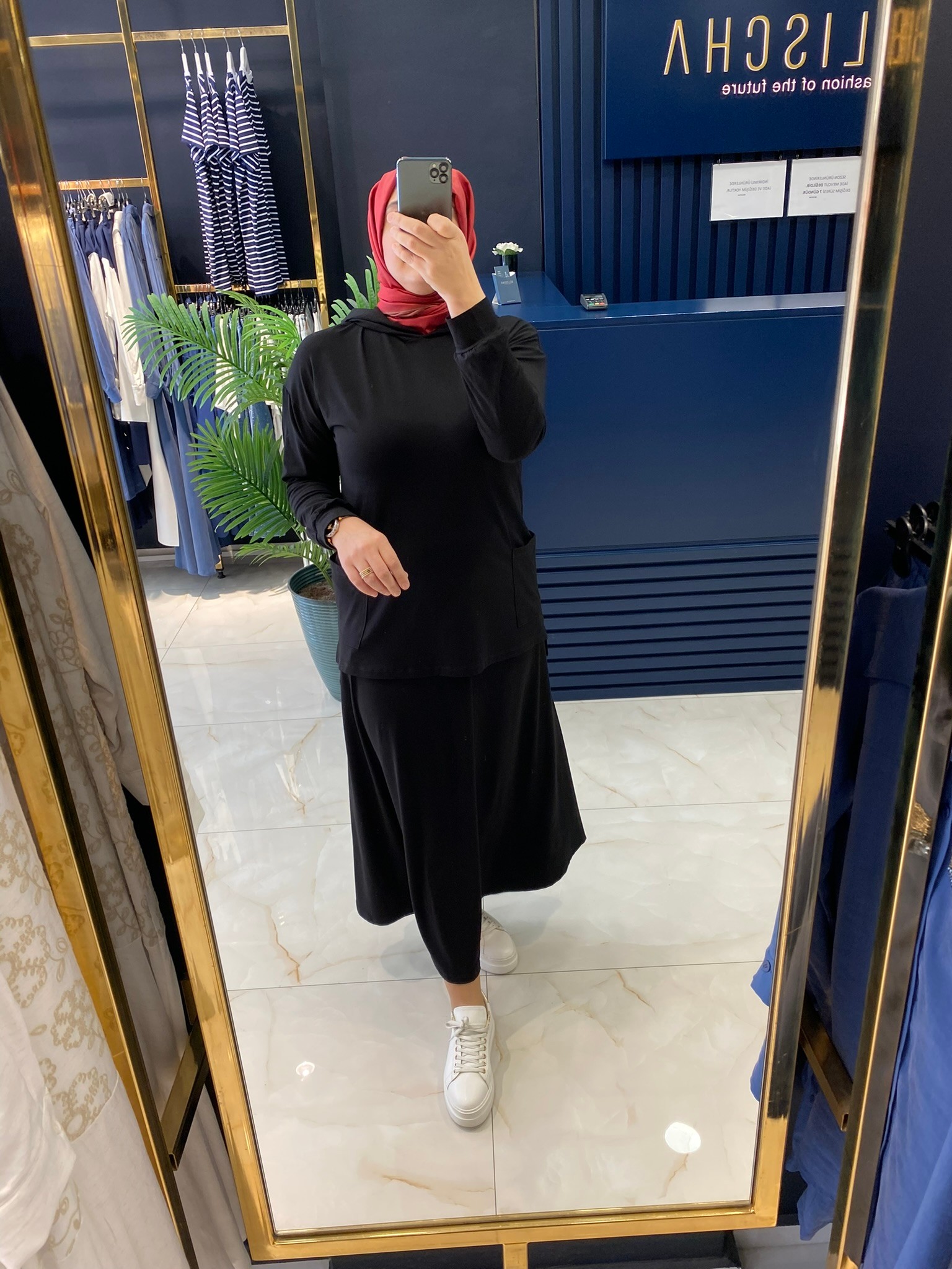 Qimene Düz Tokyo Etekli Takım 8100