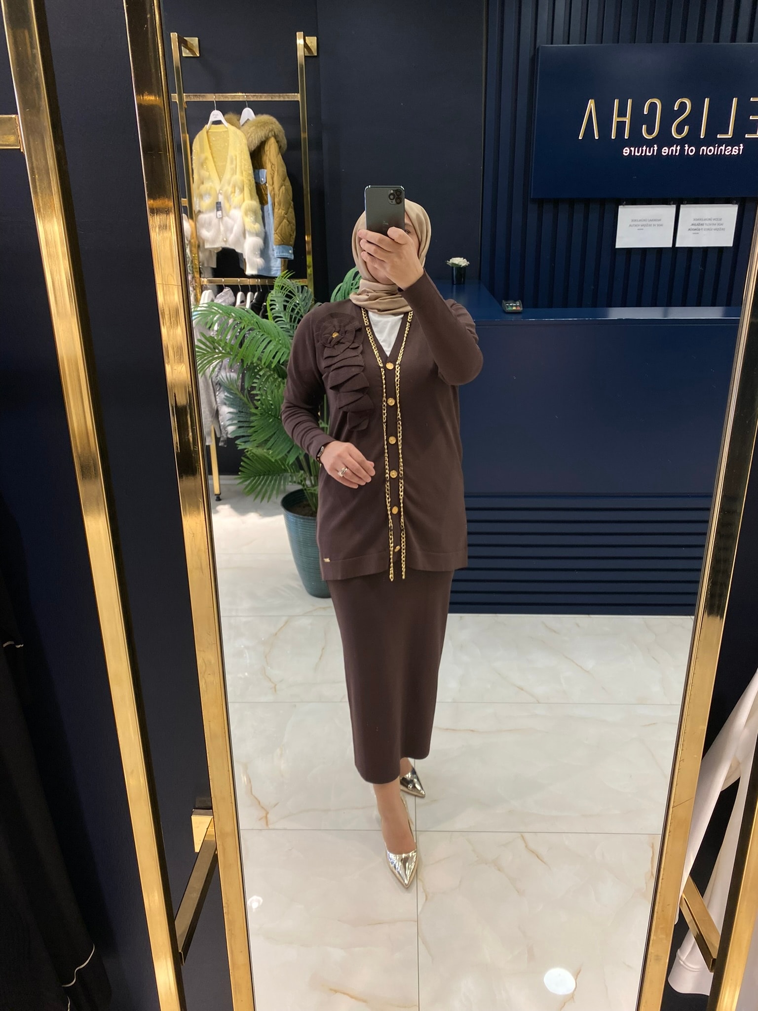NİLİWİ TRİKO 3089 YAKA ÇEVRESİ ZİNCİRLİ HIRKA