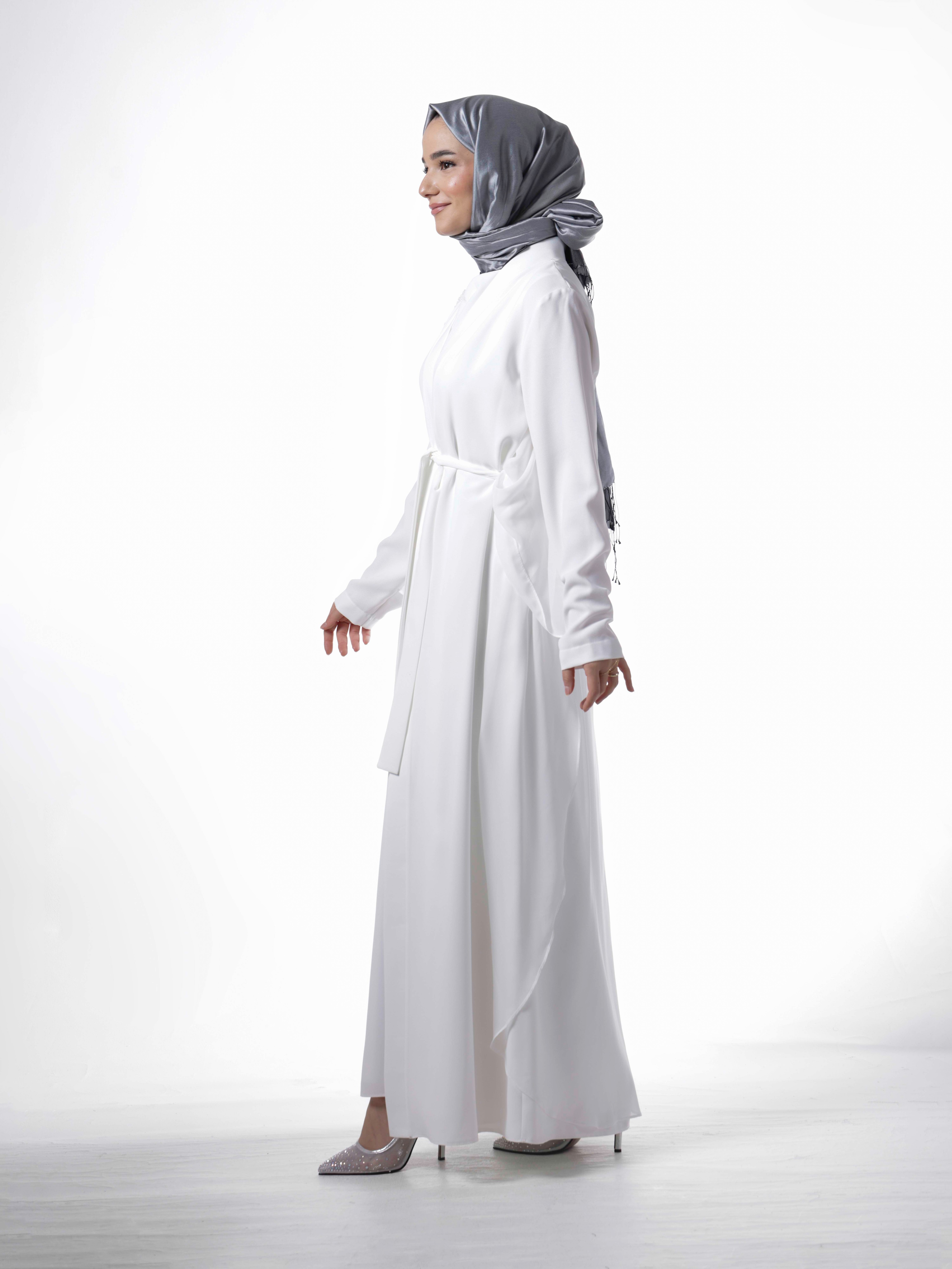 Heddy Omuzu İşlemeli Abaya 7654-EKRU