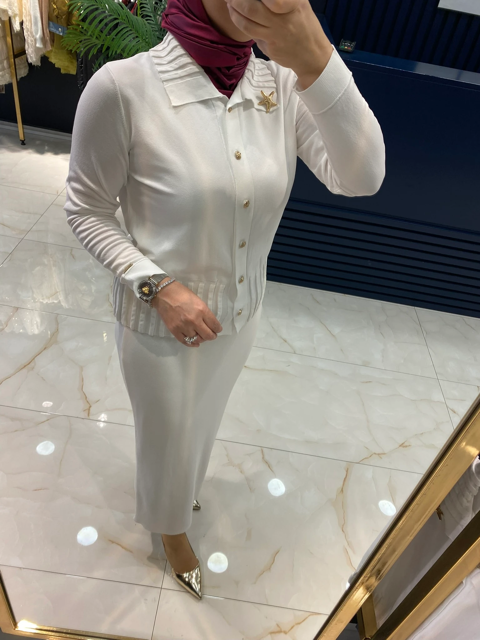 NİLİWİ TRİKO 3063 KISA BROŞLU HIRKA