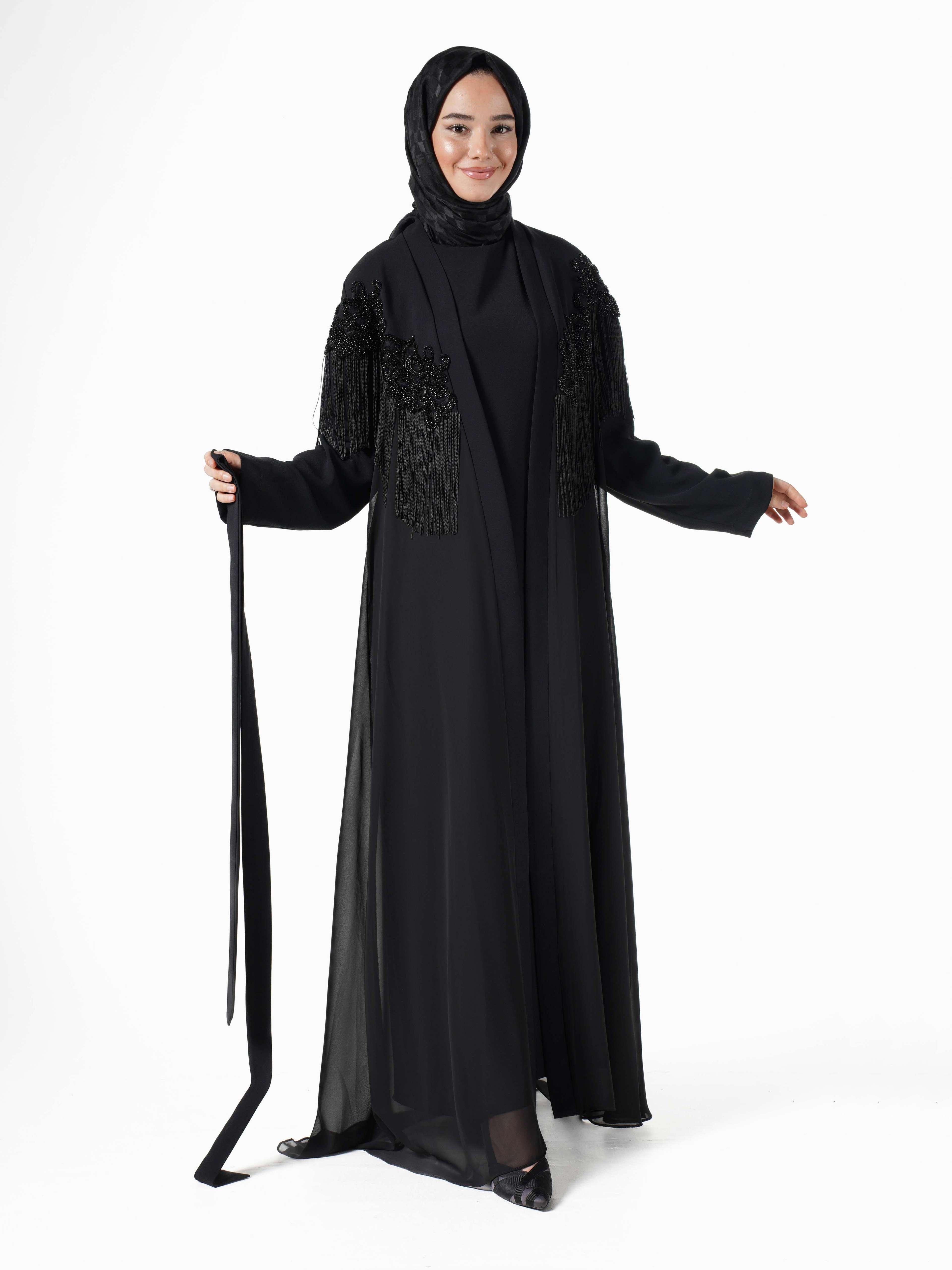 Heddy Omuzu Püsküllü ve Taşlı Abaya 7601-SİYAH