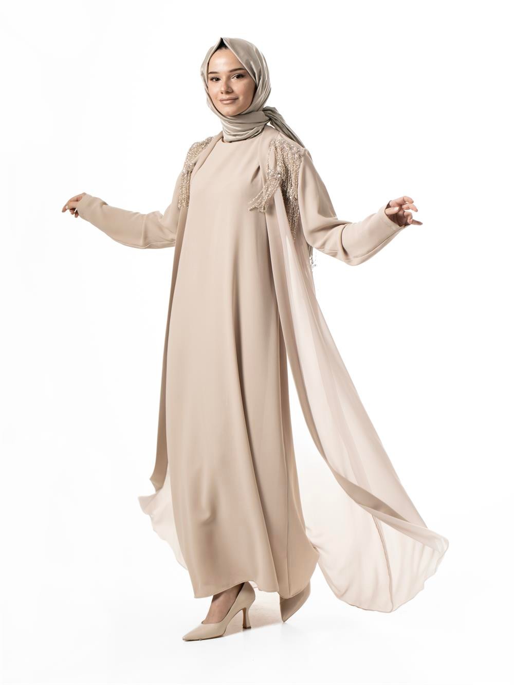 Heddy Önü ve Sırtı Boncuk İşlemeli Abaya 6608-BEJ