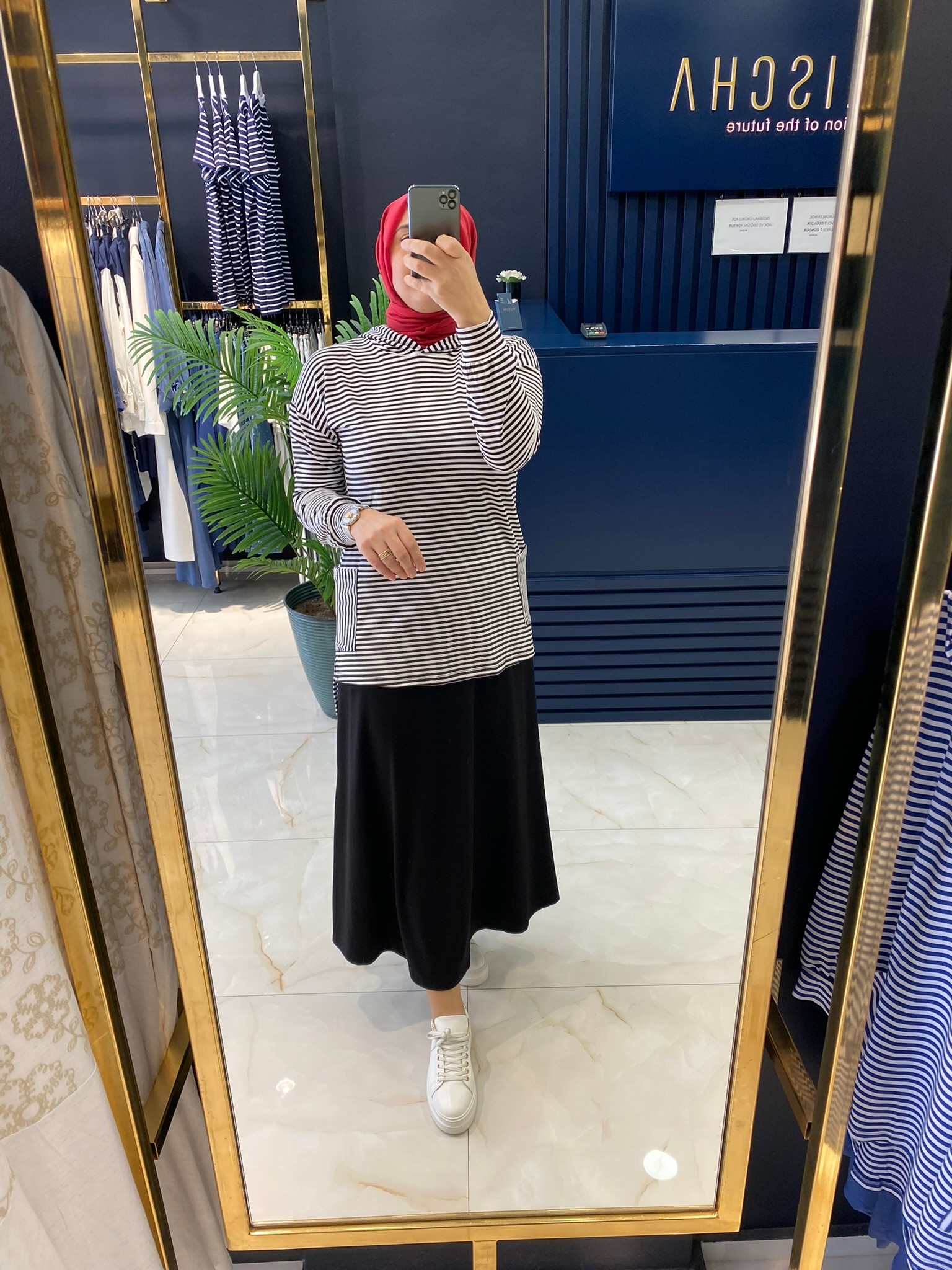Qimene Çizgili Tokyo Etekli Takım 8200