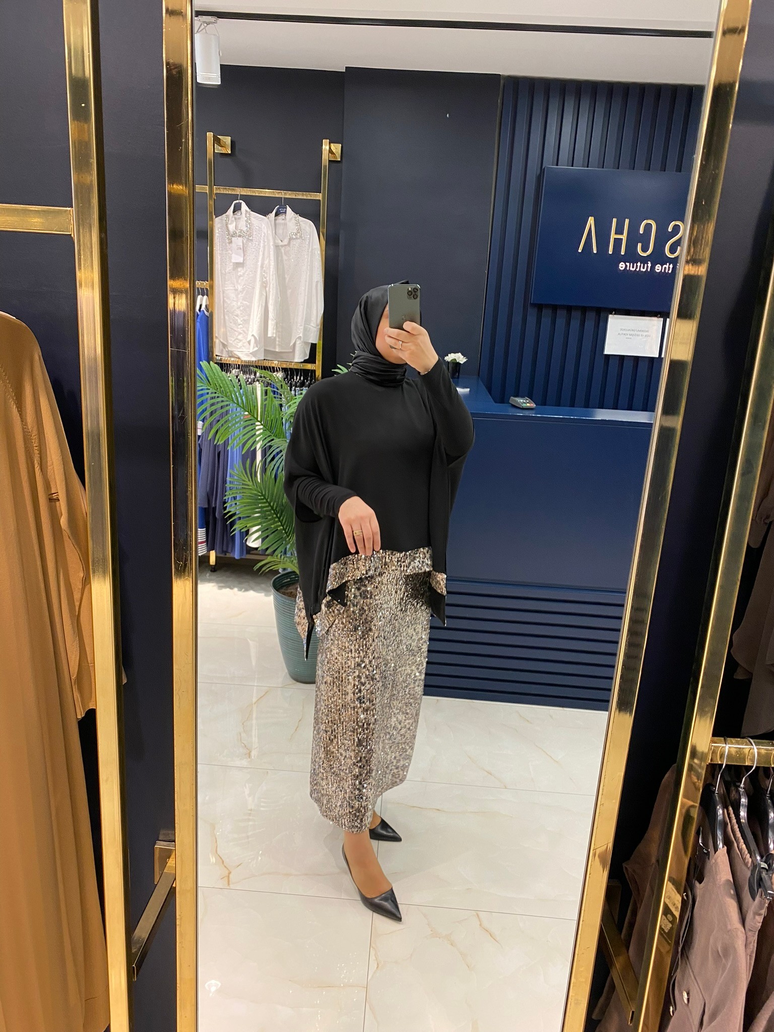 Heddy Bluzu Şifon Detaylı Payetli Etekli Takım 10801