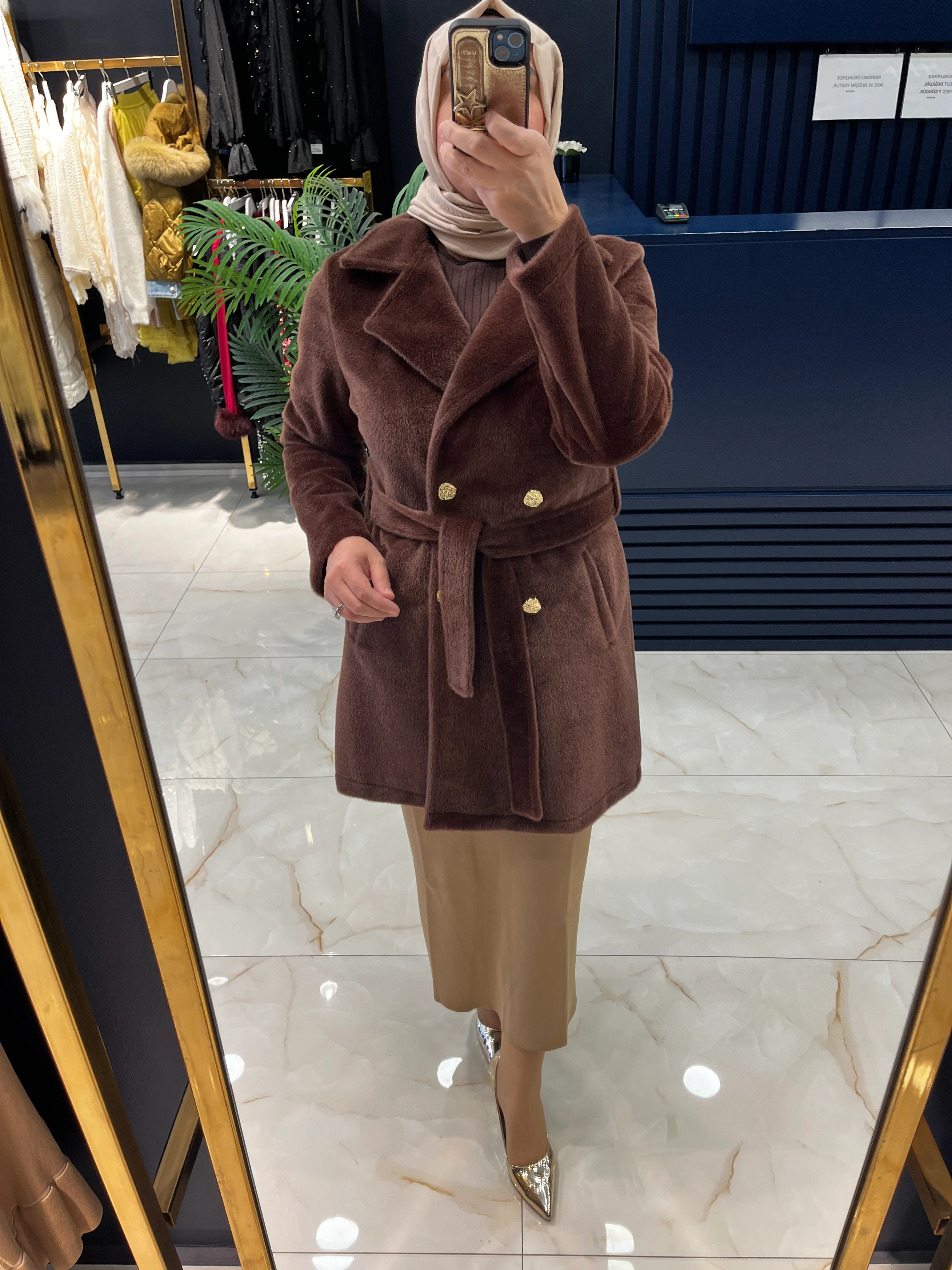 BELİSCHA FOX KISA KABAN 6018