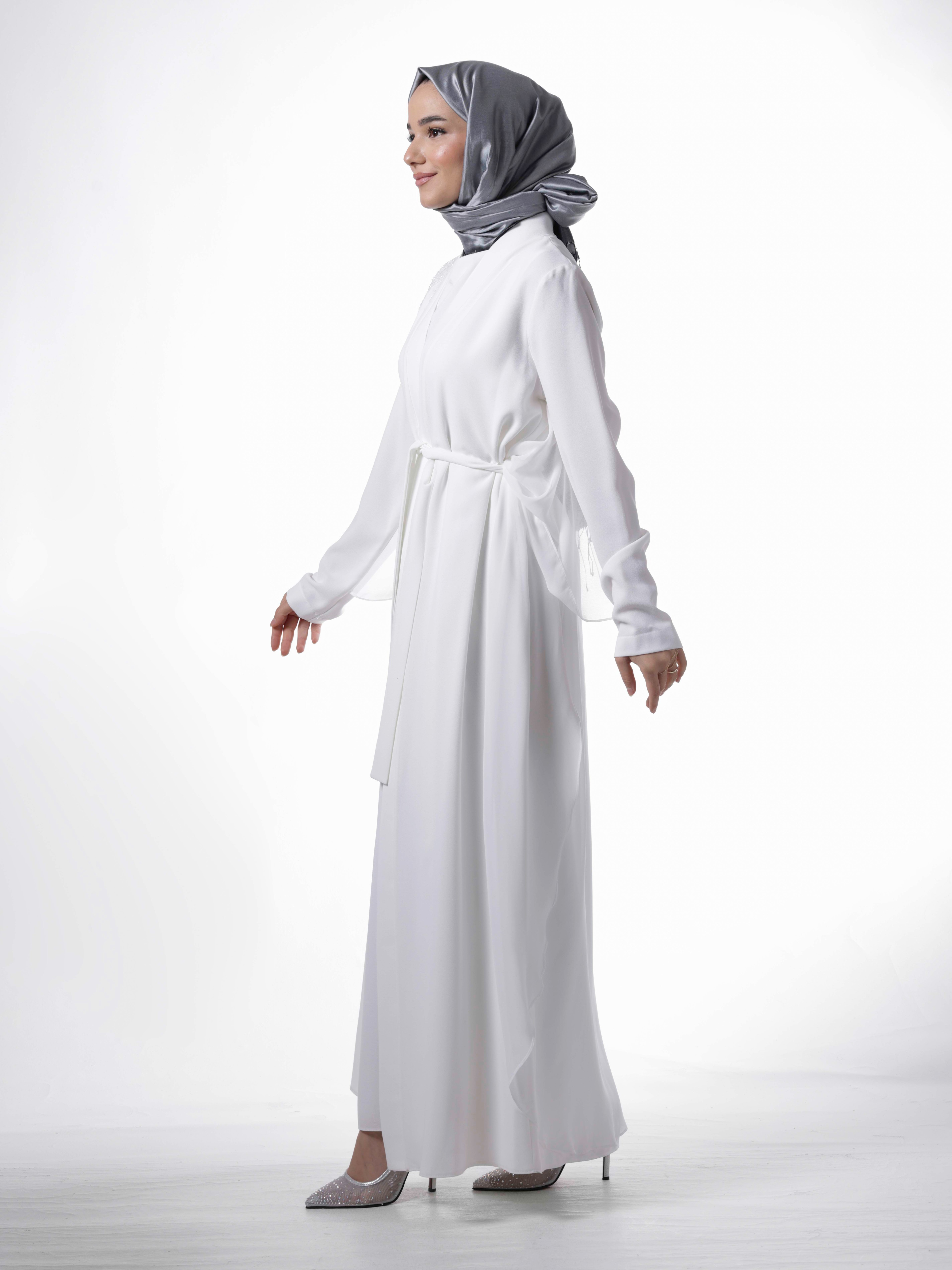 Heddy Omuzu İşlemeli Abaya 7654-EKRU