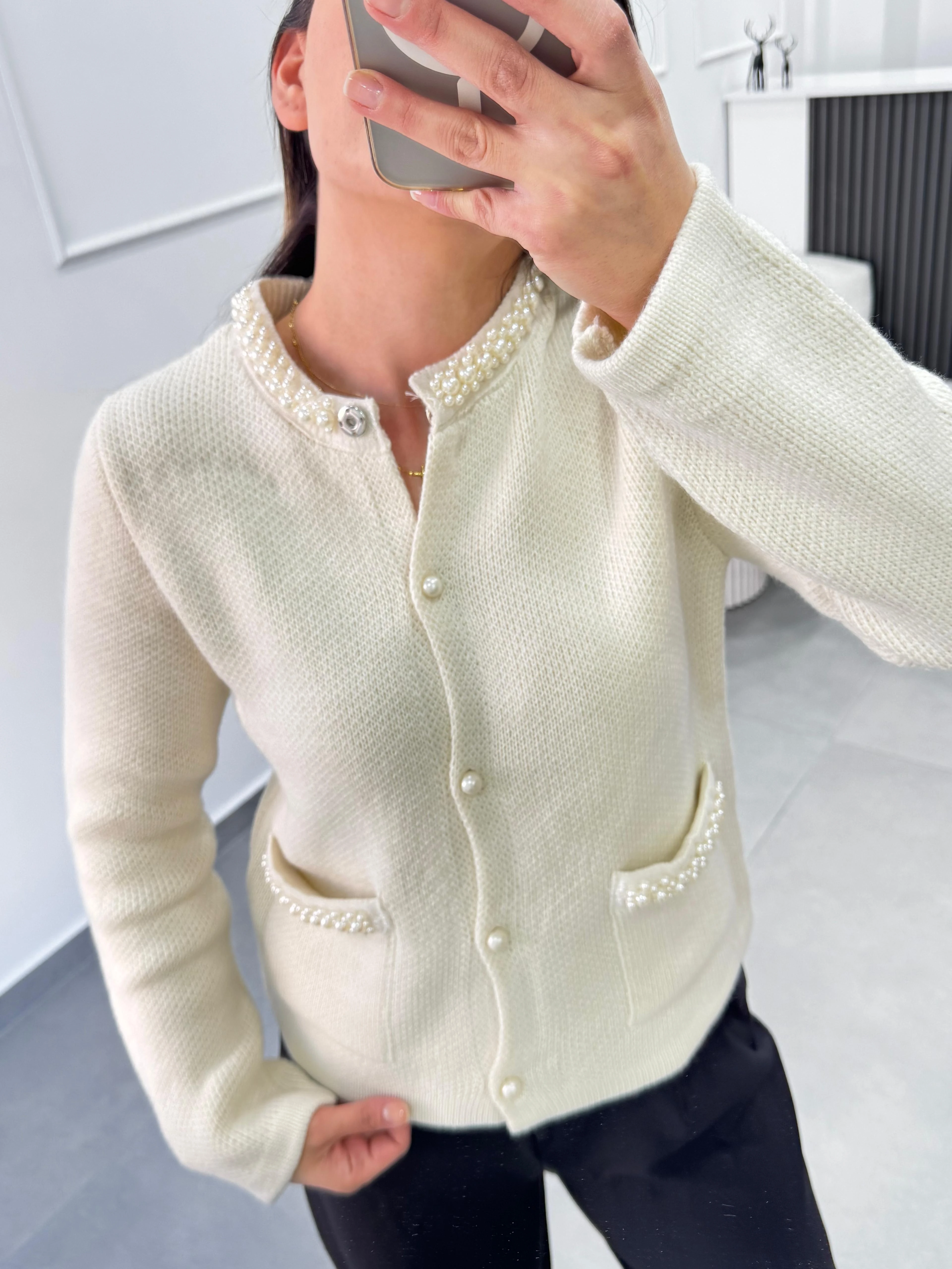 İnci Detaylı Hırka