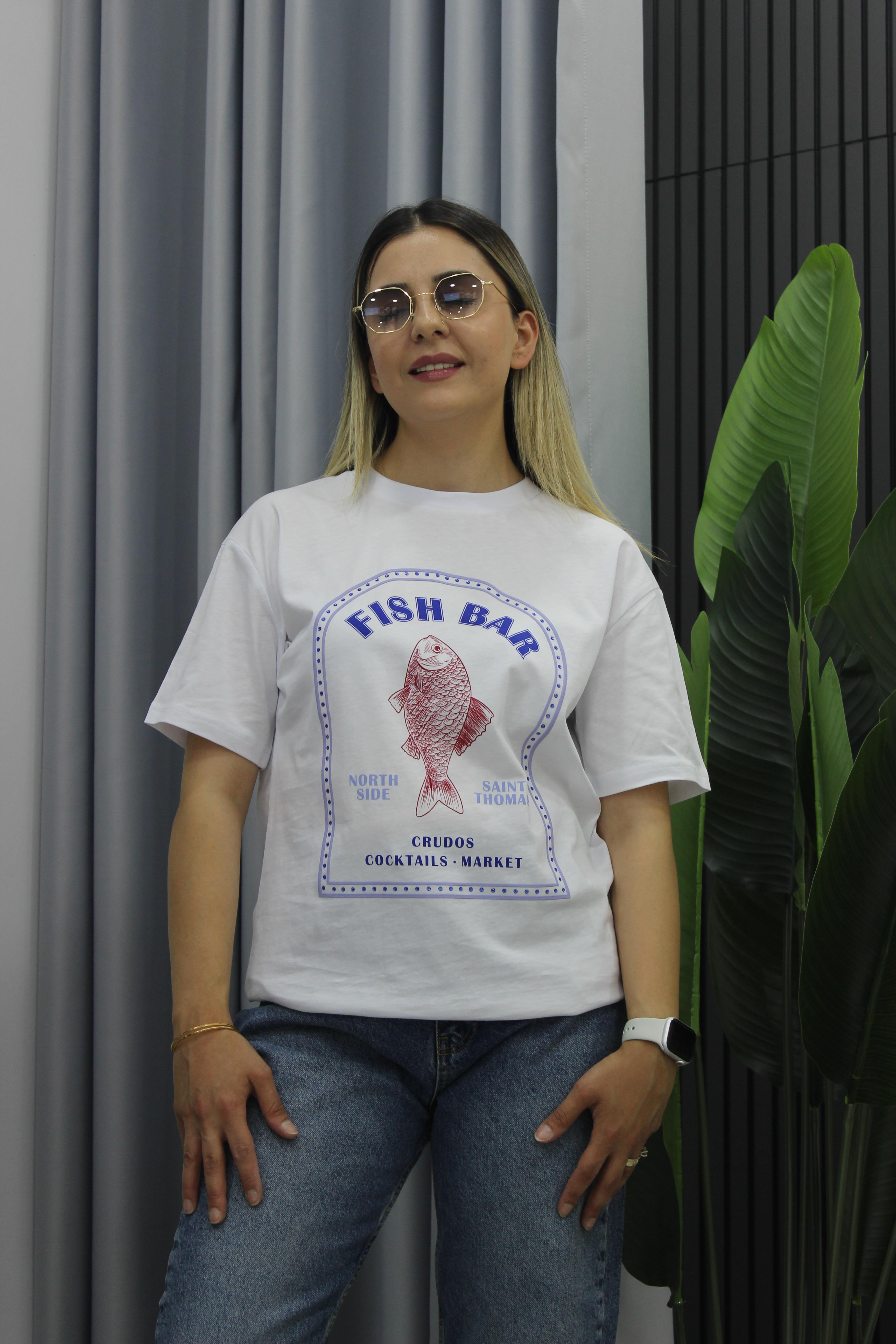 Fish Bar Detaylı Tişört