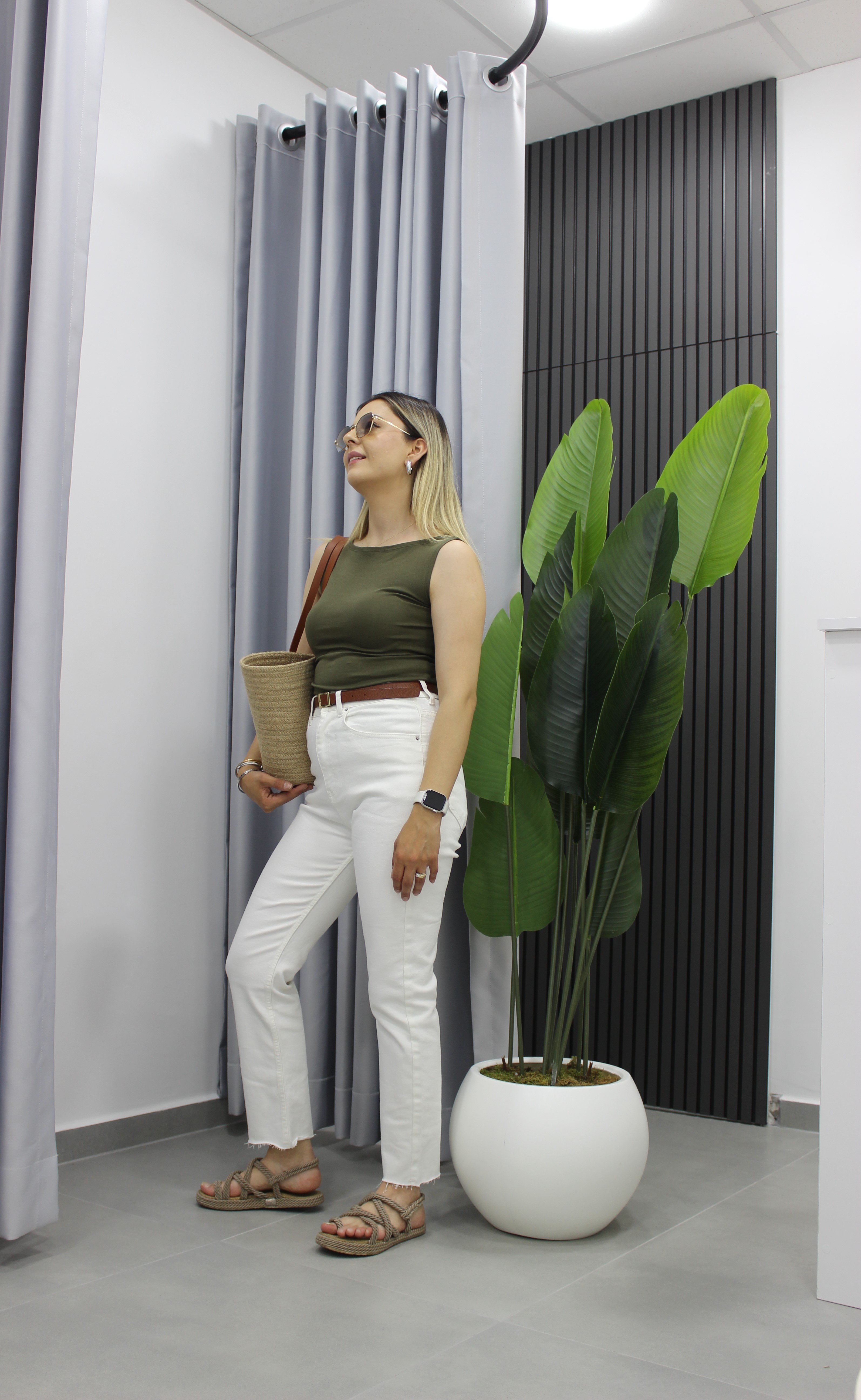Kayık Yaka Kolsuz Bodysuit - Haki