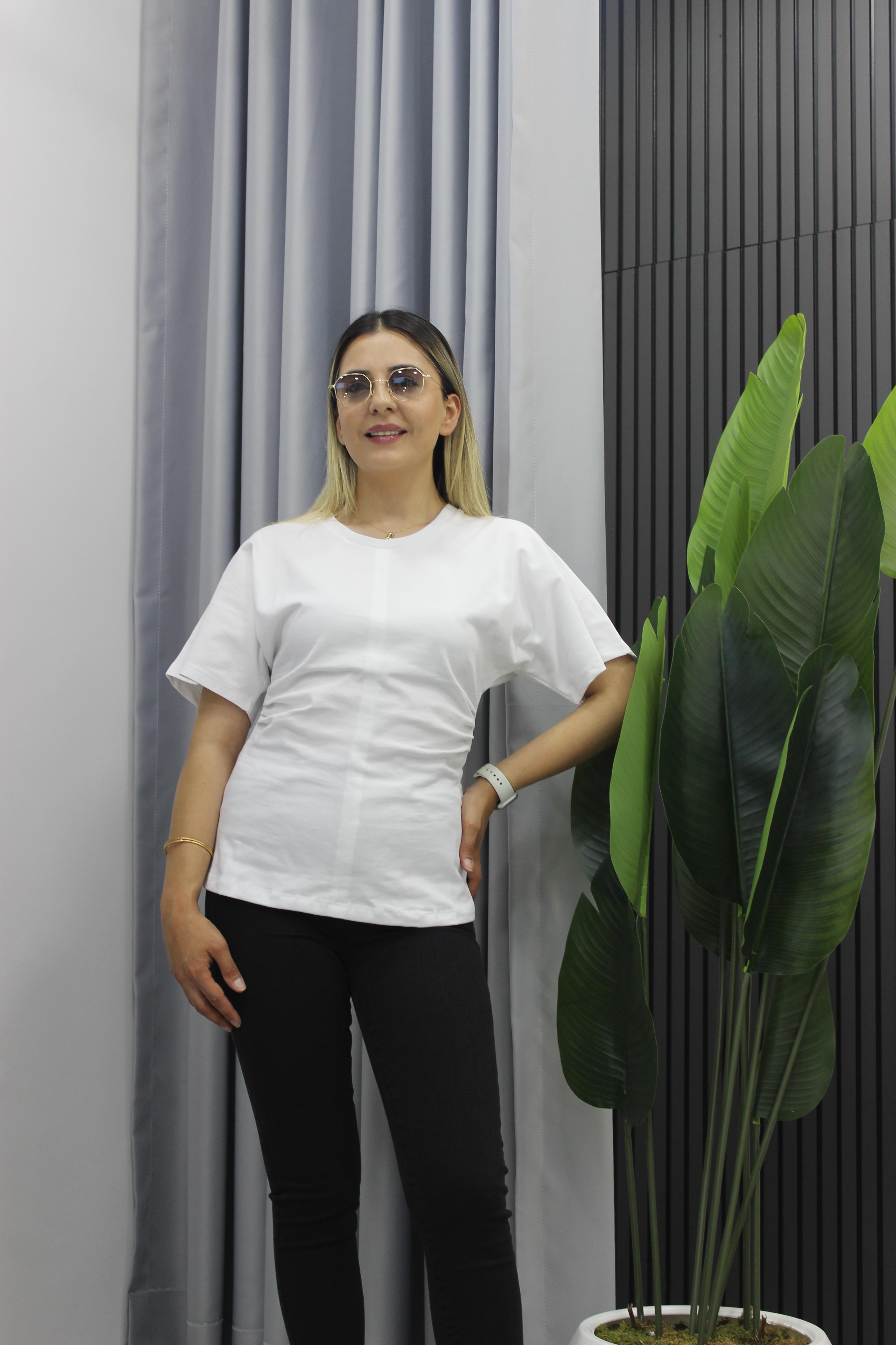 Beyaz Drape Detaylı Tişört 