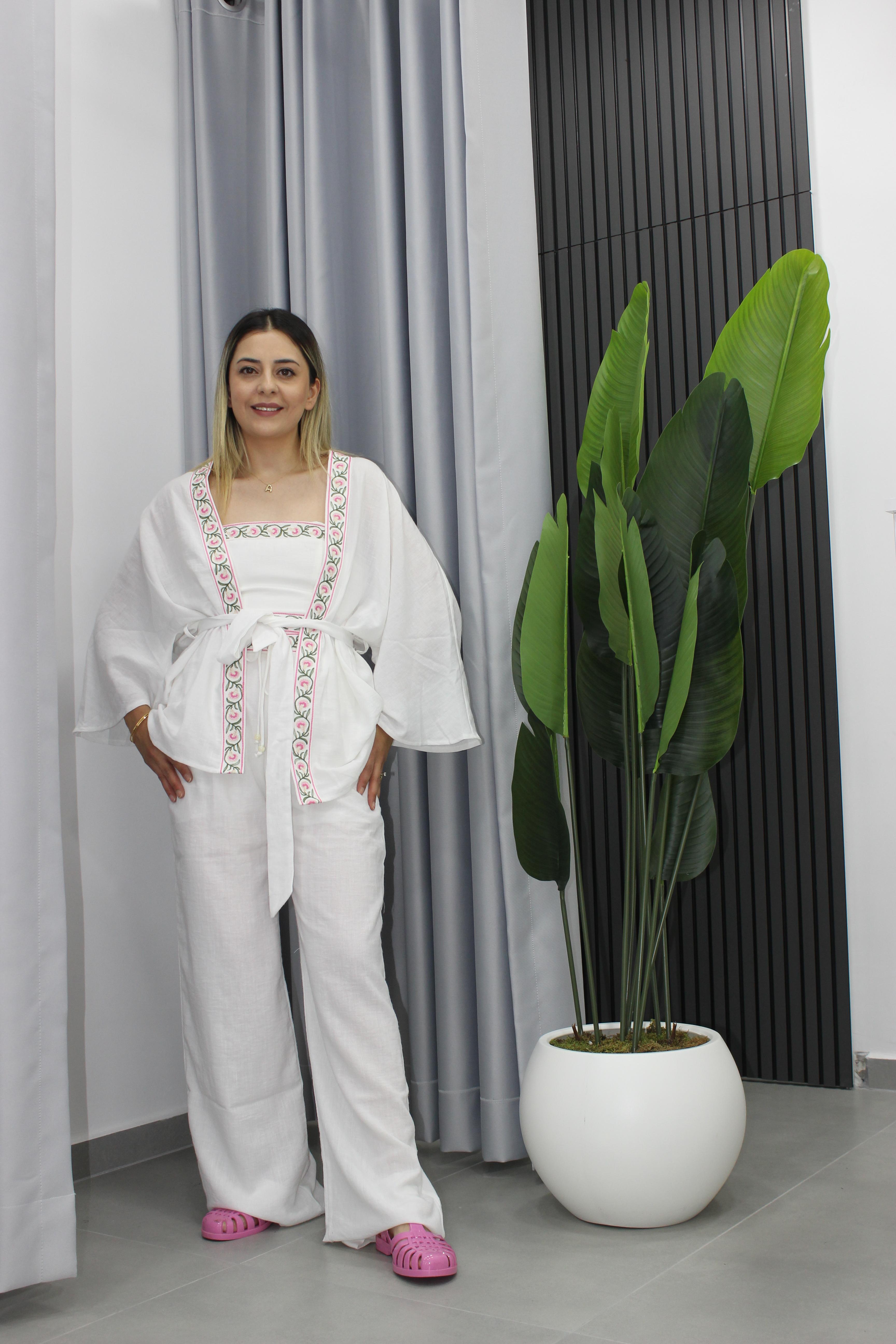 Nakış Detaylı Kimono Ceket - Beyaz