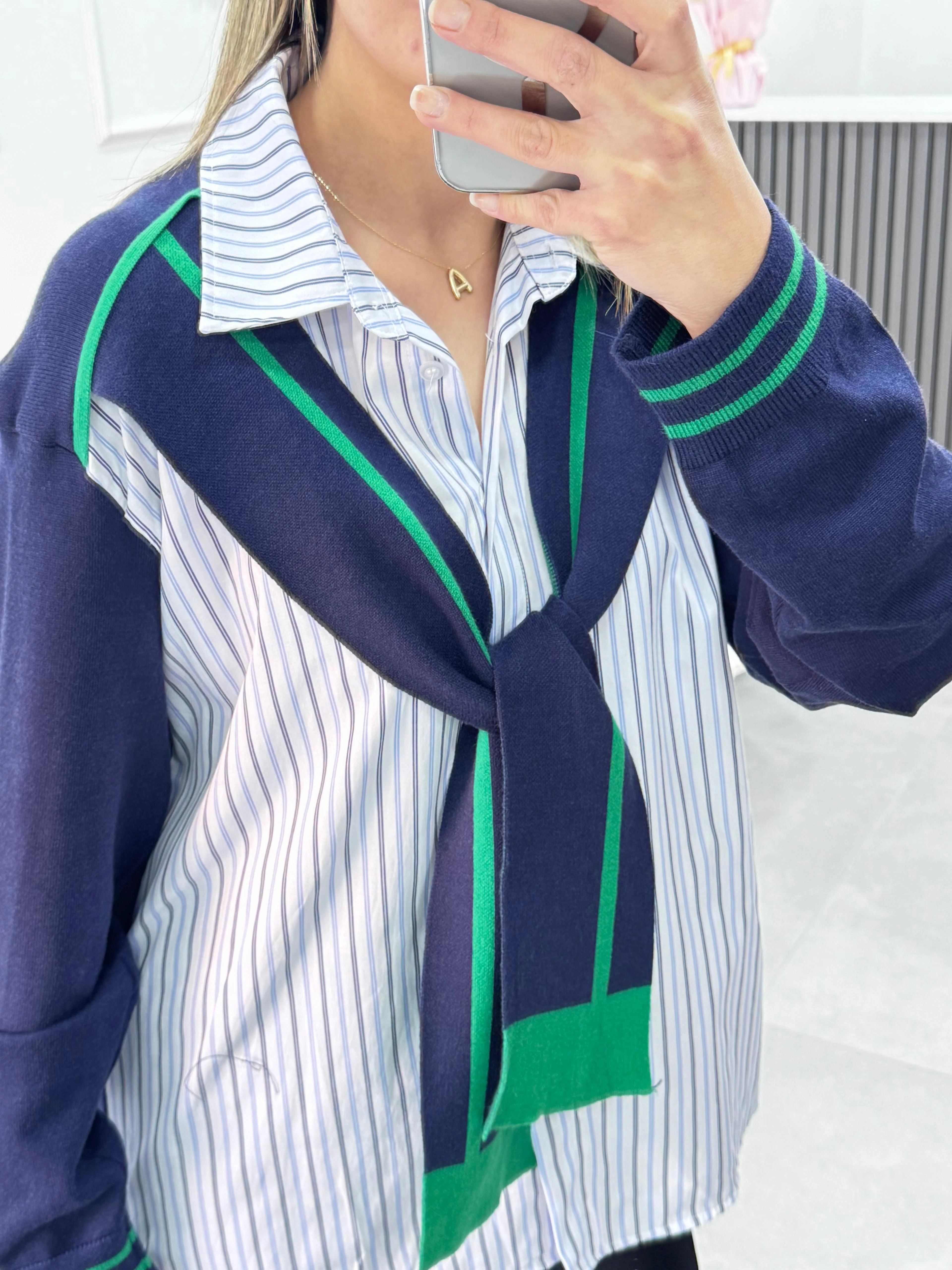 Çift Görünümlü Kaşkollu Triko Gömlek