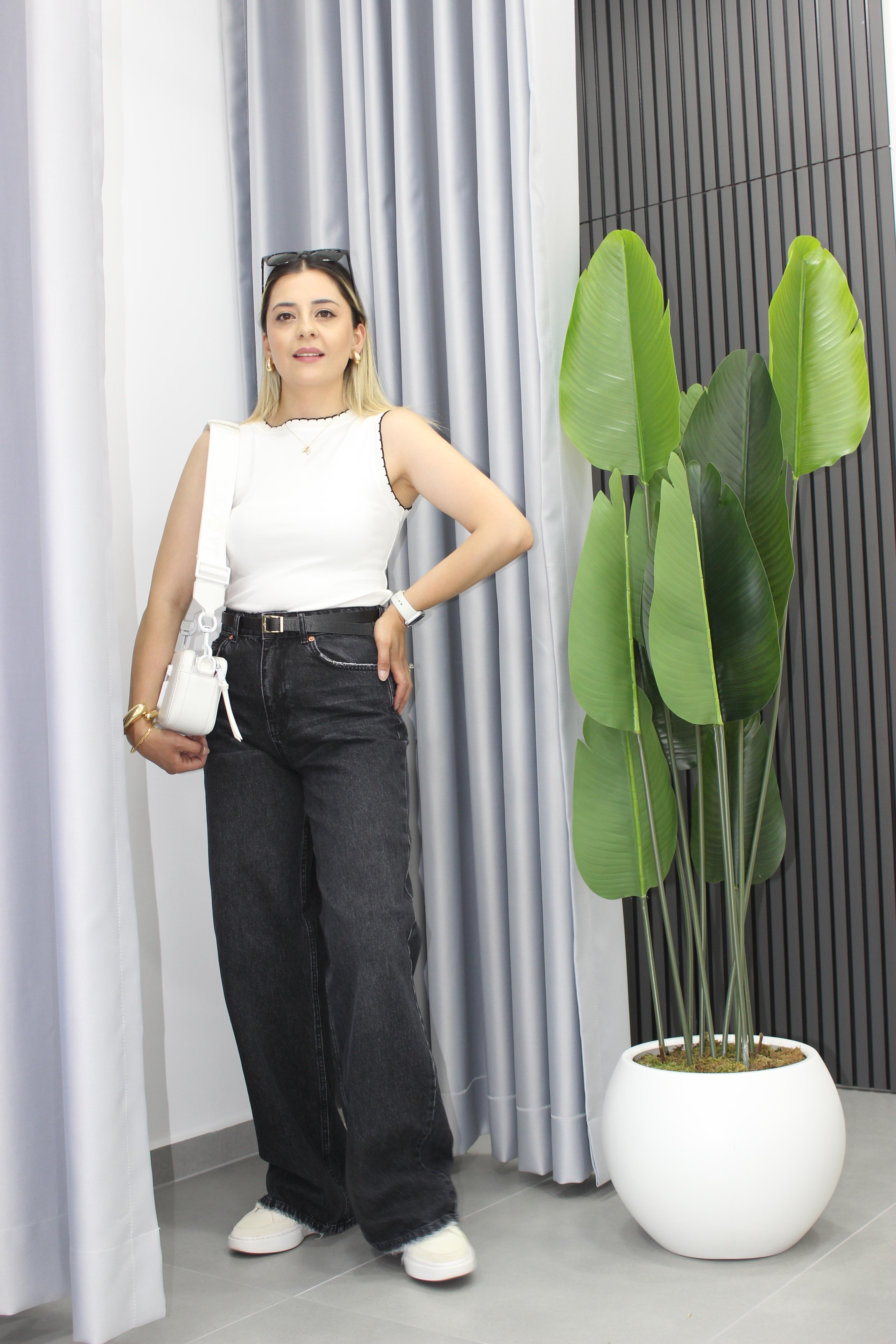 Kontrast Detaylı Askılı Bodysuit - Beyaz