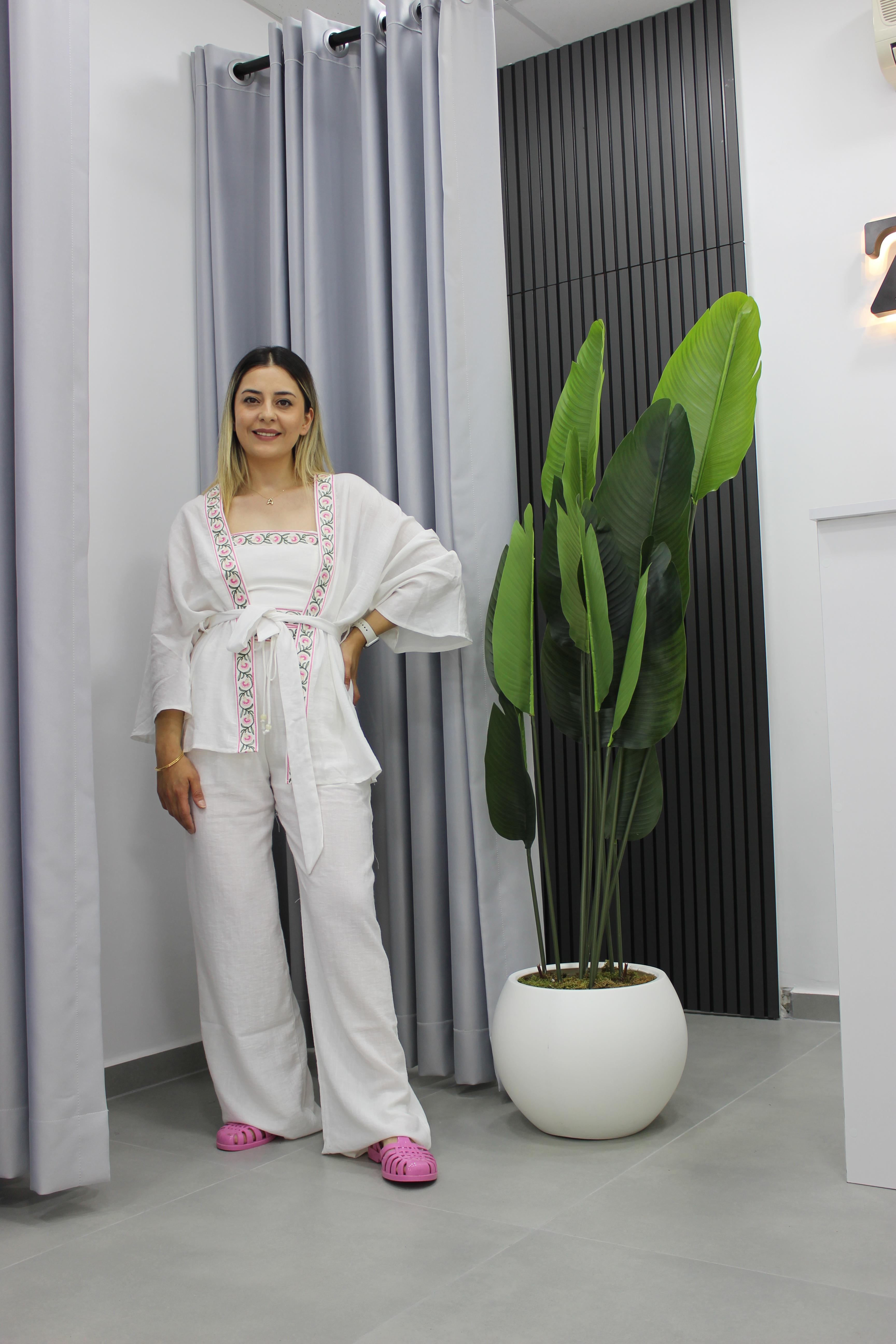 Nakış Detaylı Kimono Ceket - Beyaz