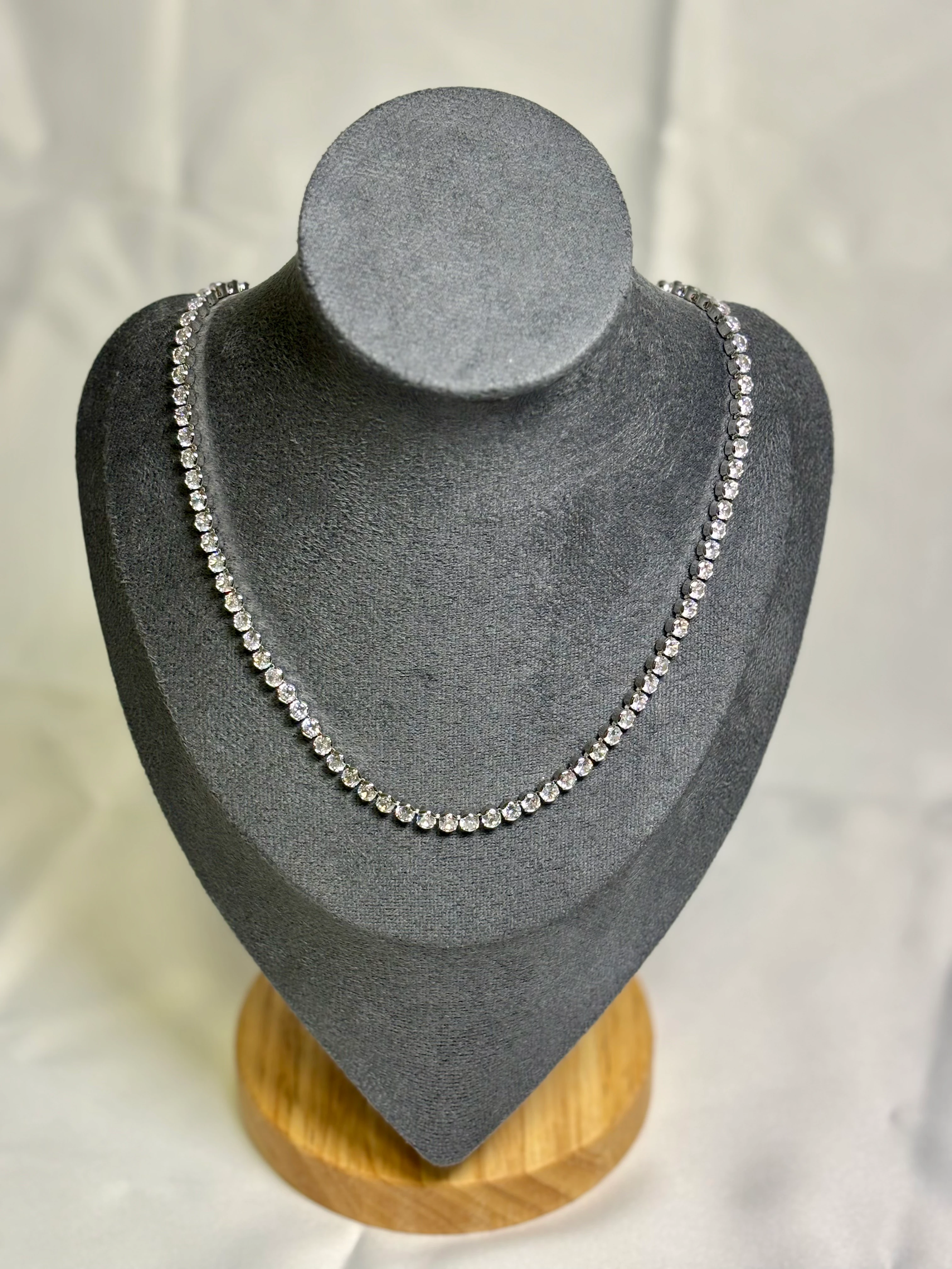 Zirkon Daire Taşlı Silver Su Yolu Kolye