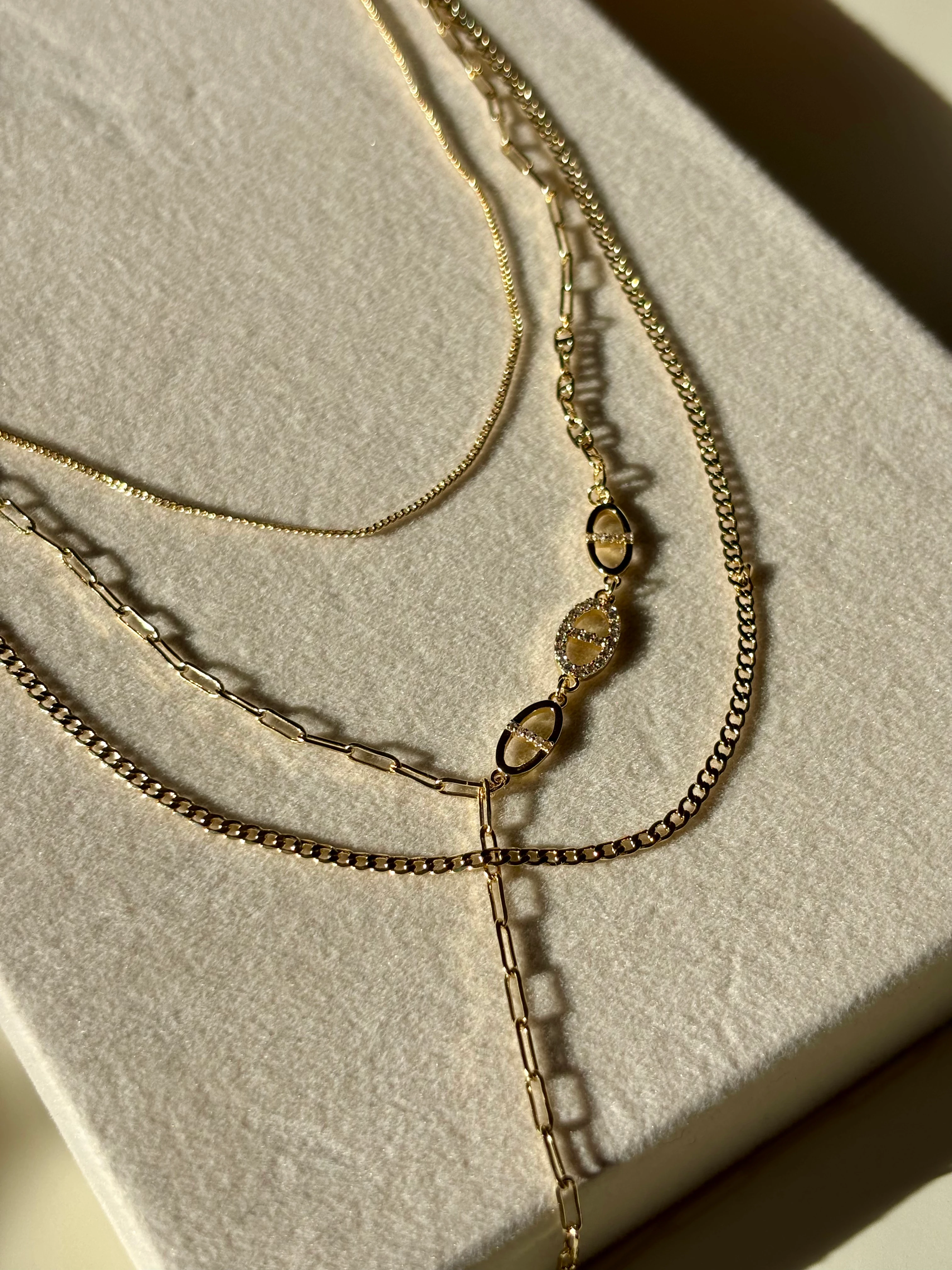 Özel Seri Üçlü Gold Zincir Kolye