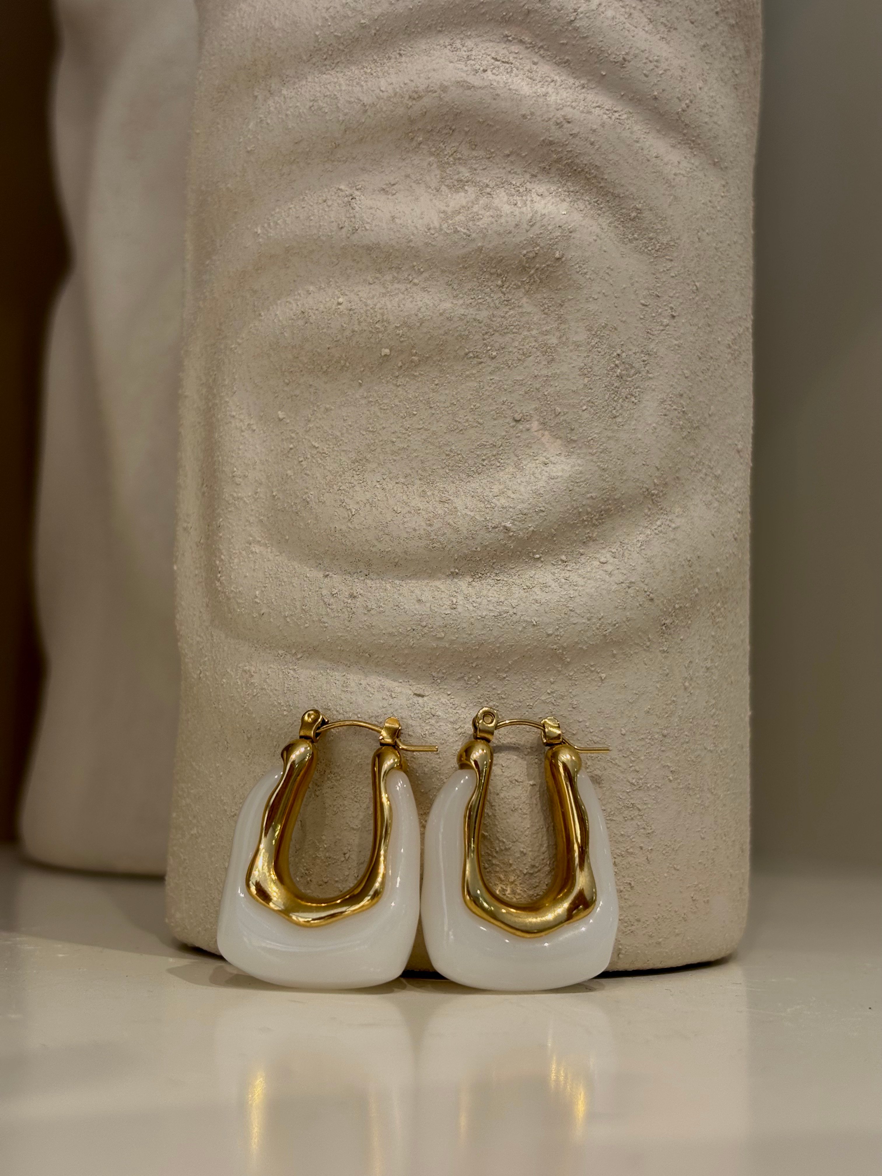 Gold Beyaz Sedefli Küpe