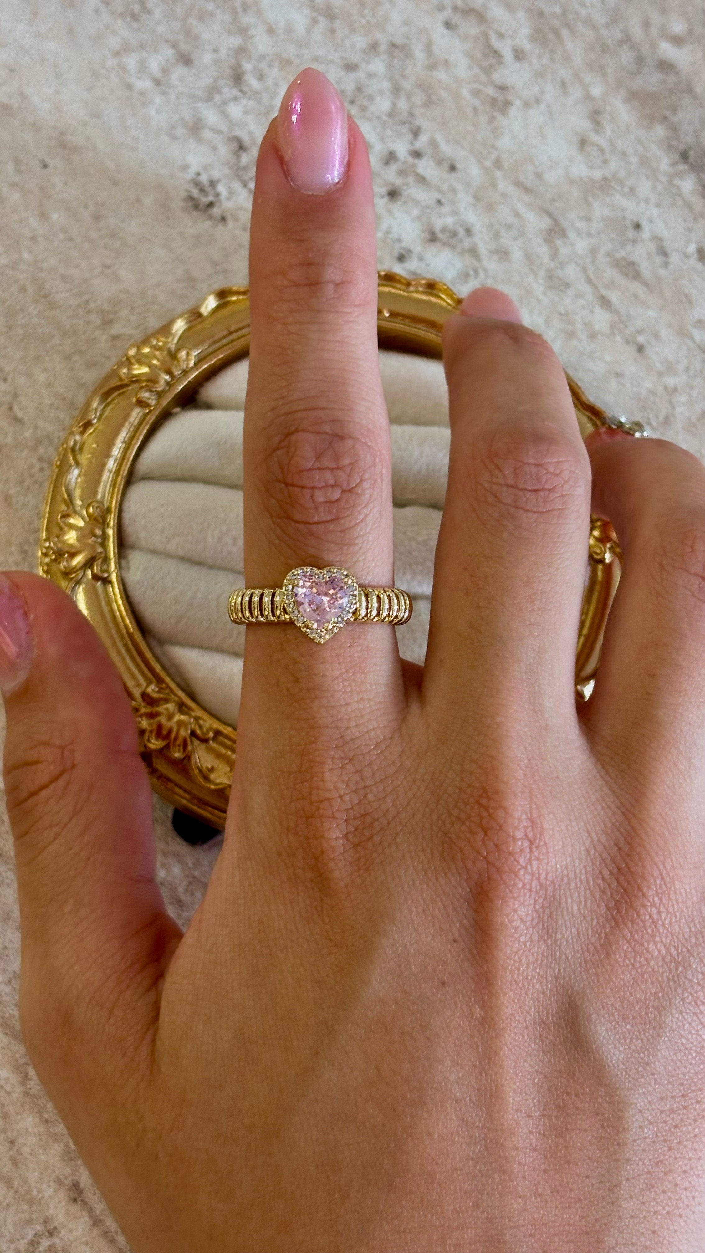 Pembe Pandora Kalpli Gold VİP Ayarlanabilir Yüzük