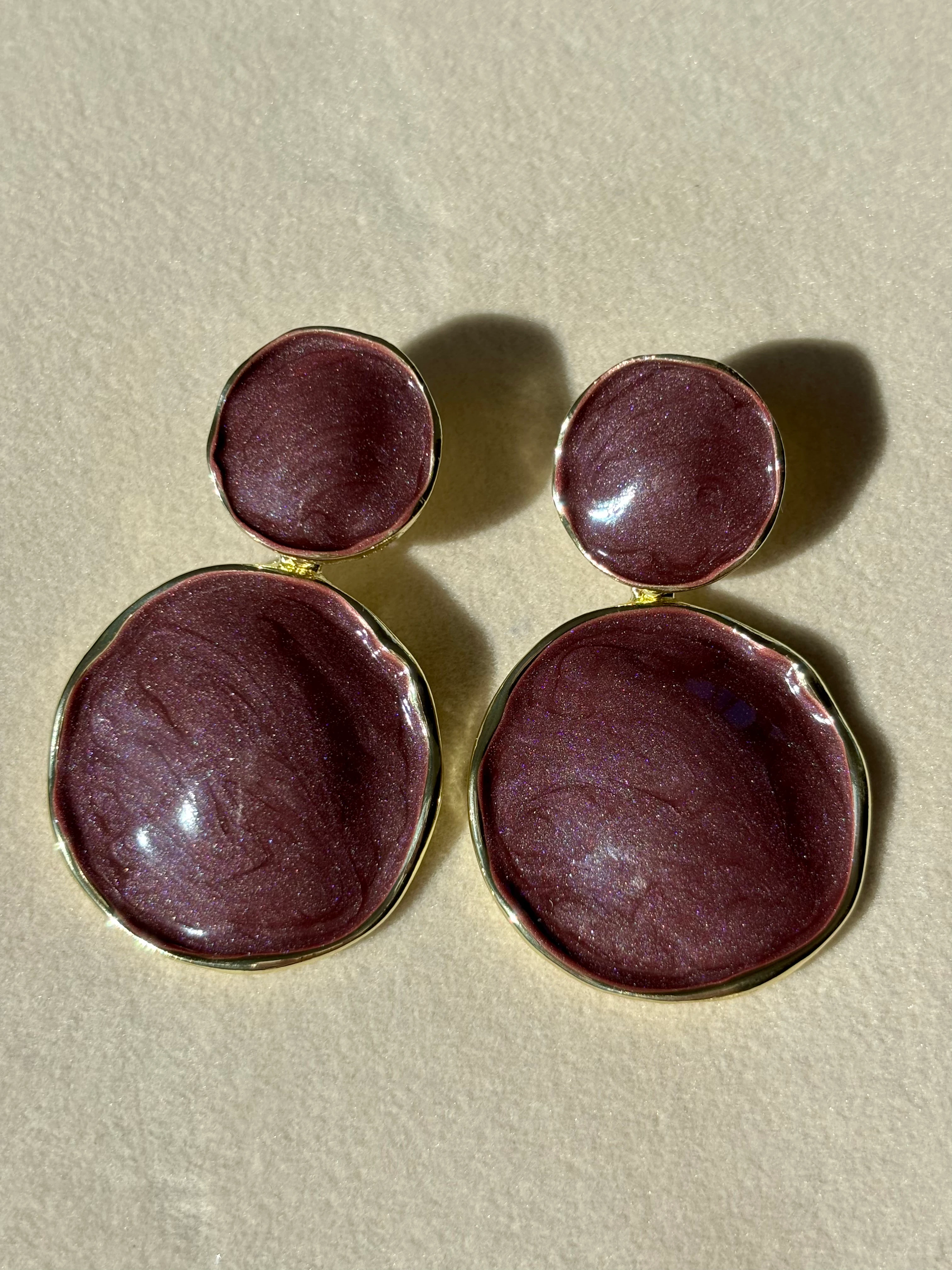 Yuvarlak Bordo Küpe