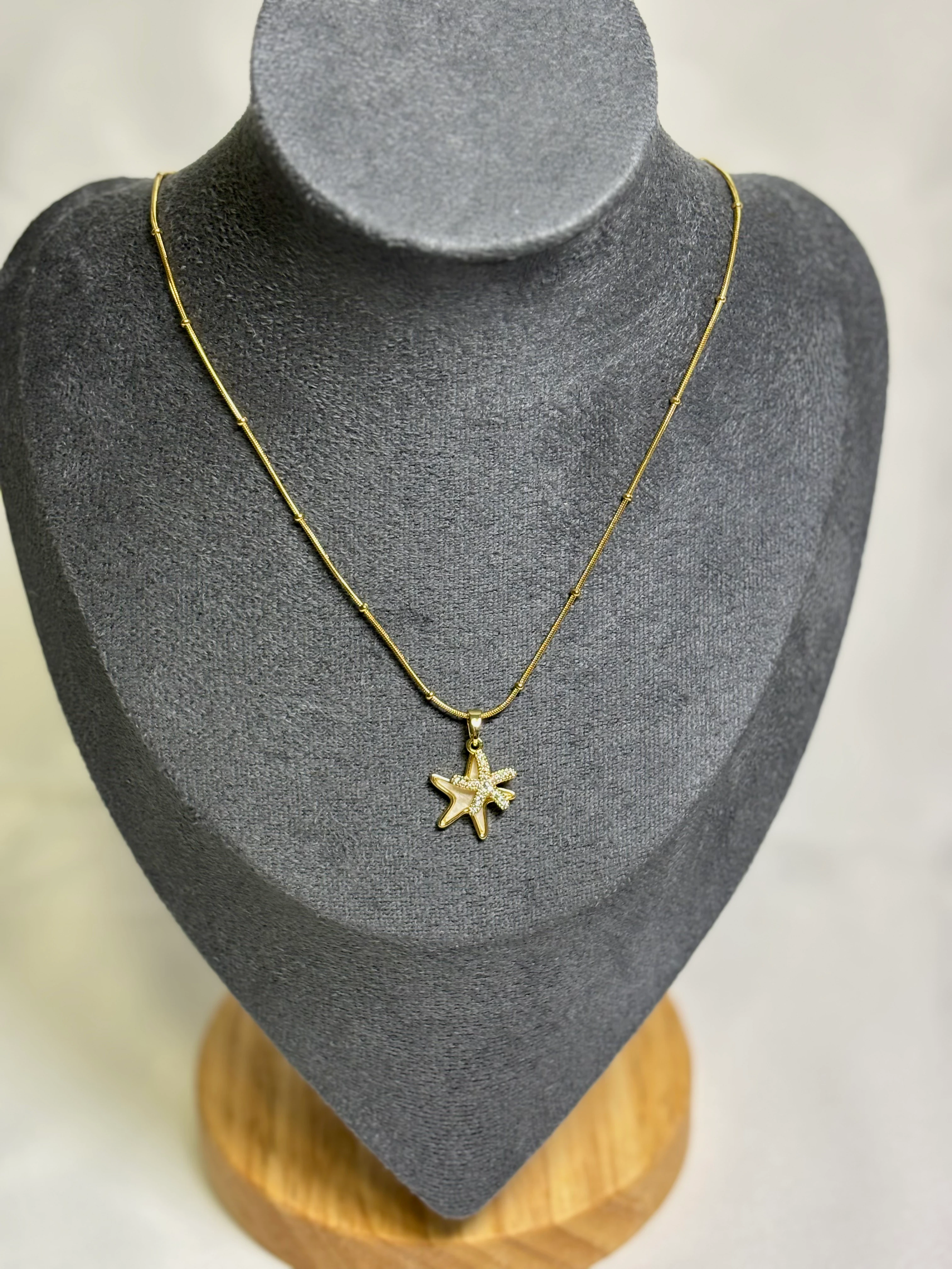 Çelik Taşlı İkili Yıldız Kolye