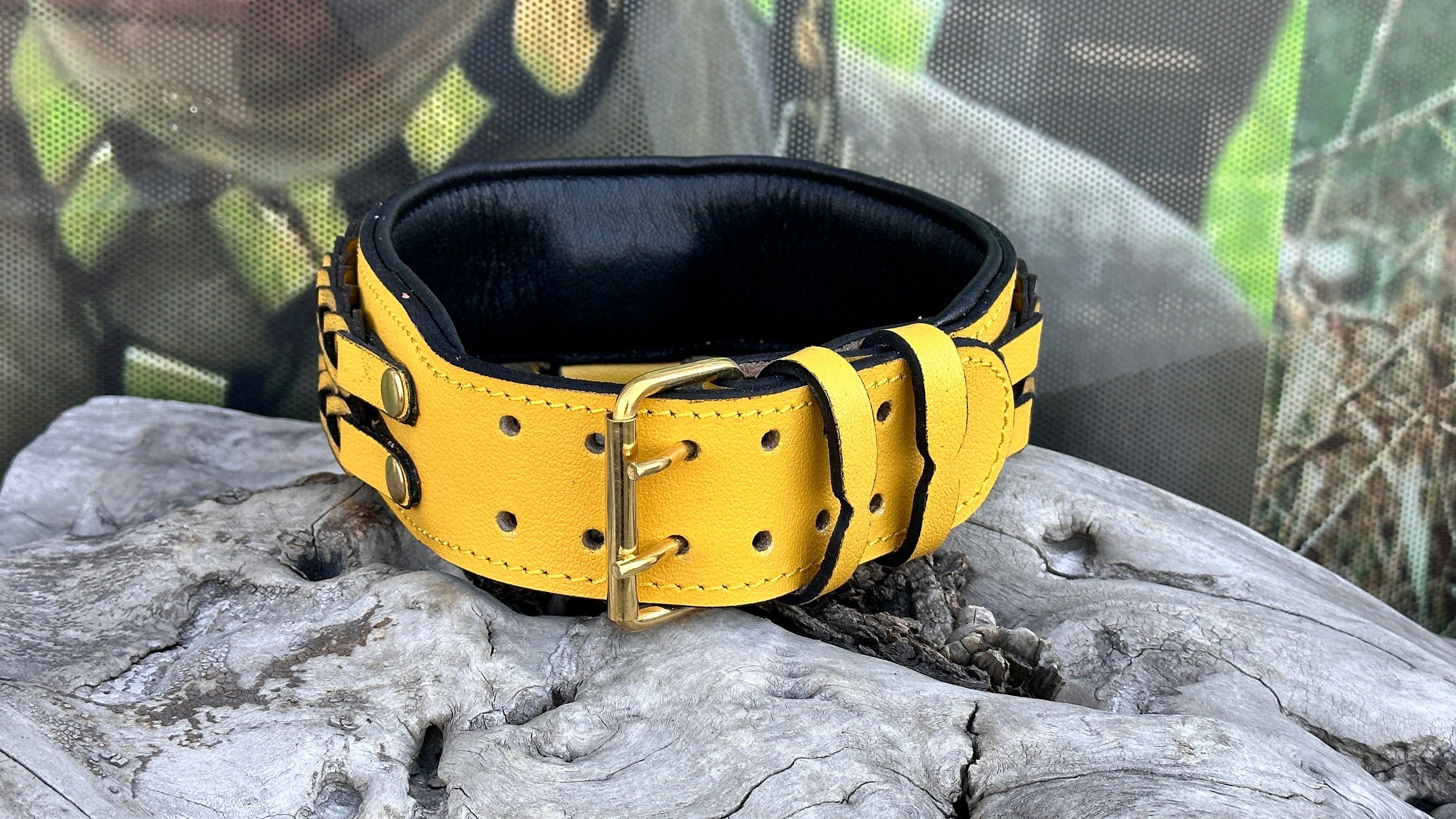 LEATHER MESH MODEL DOG NECK COLLAR (YELLOW)
