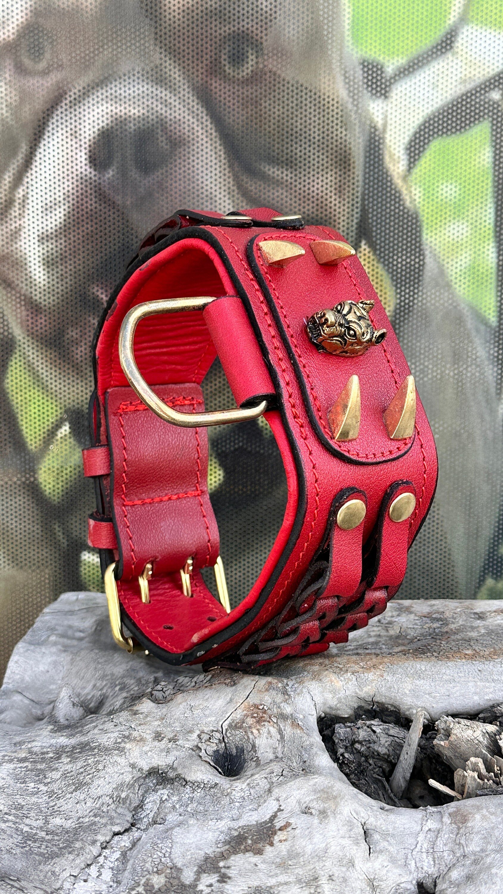 LEATHER DOG NECK COLLAR (RED)