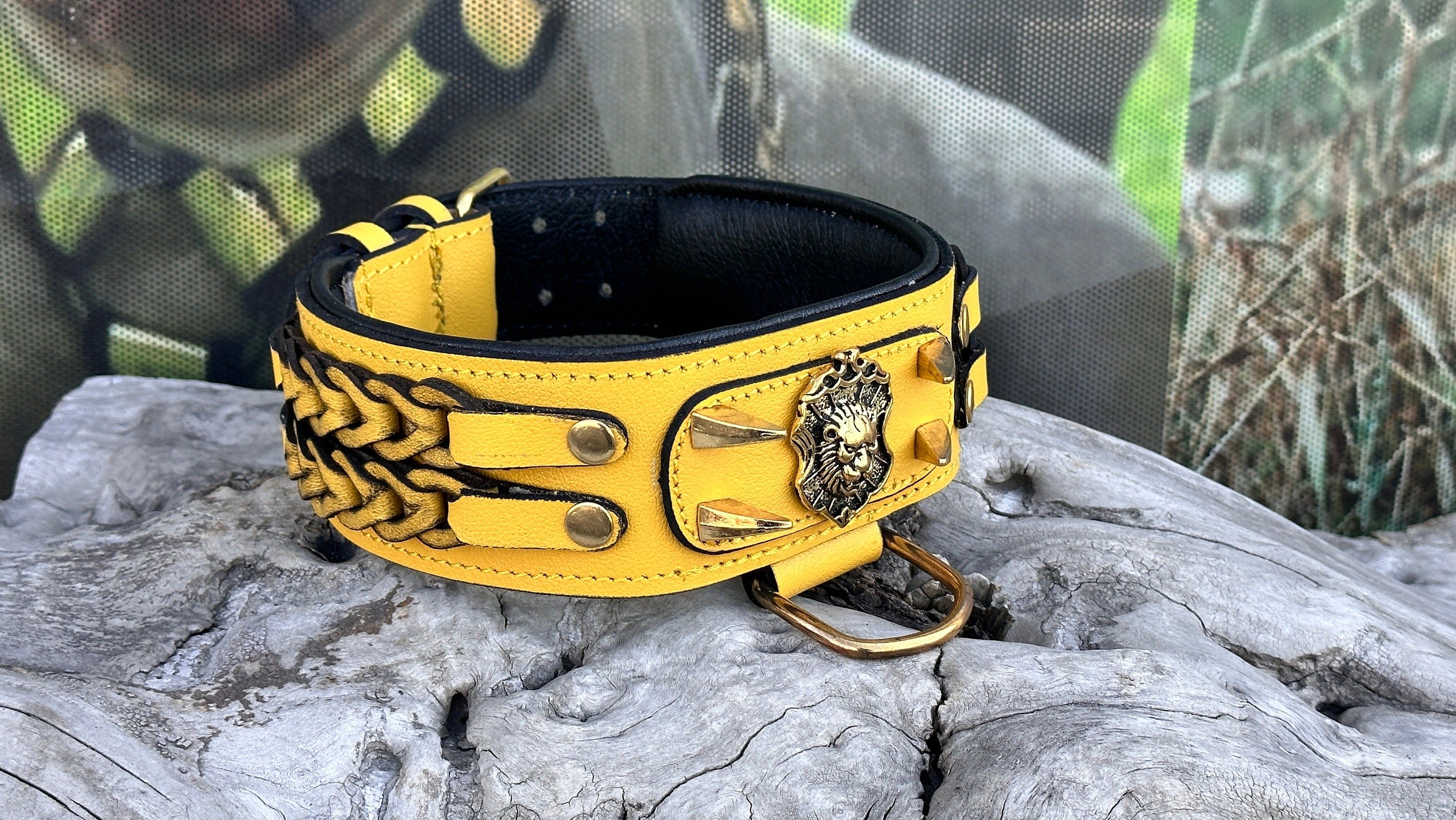 LEATHER MESH MODEL DOG NECK COLLAR (YELLOW)