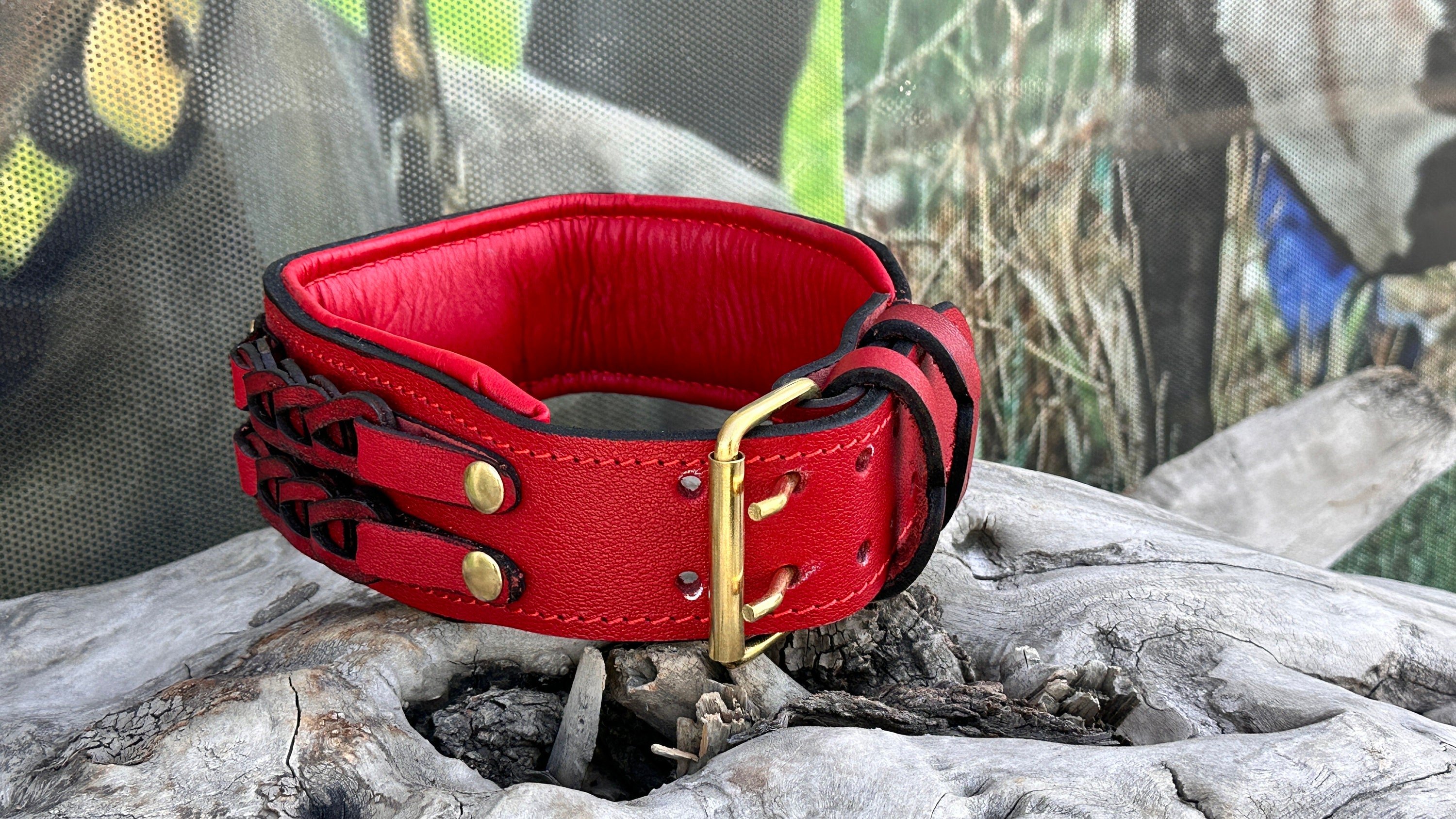 LEATHER DOG NECK COLLAR (RED)