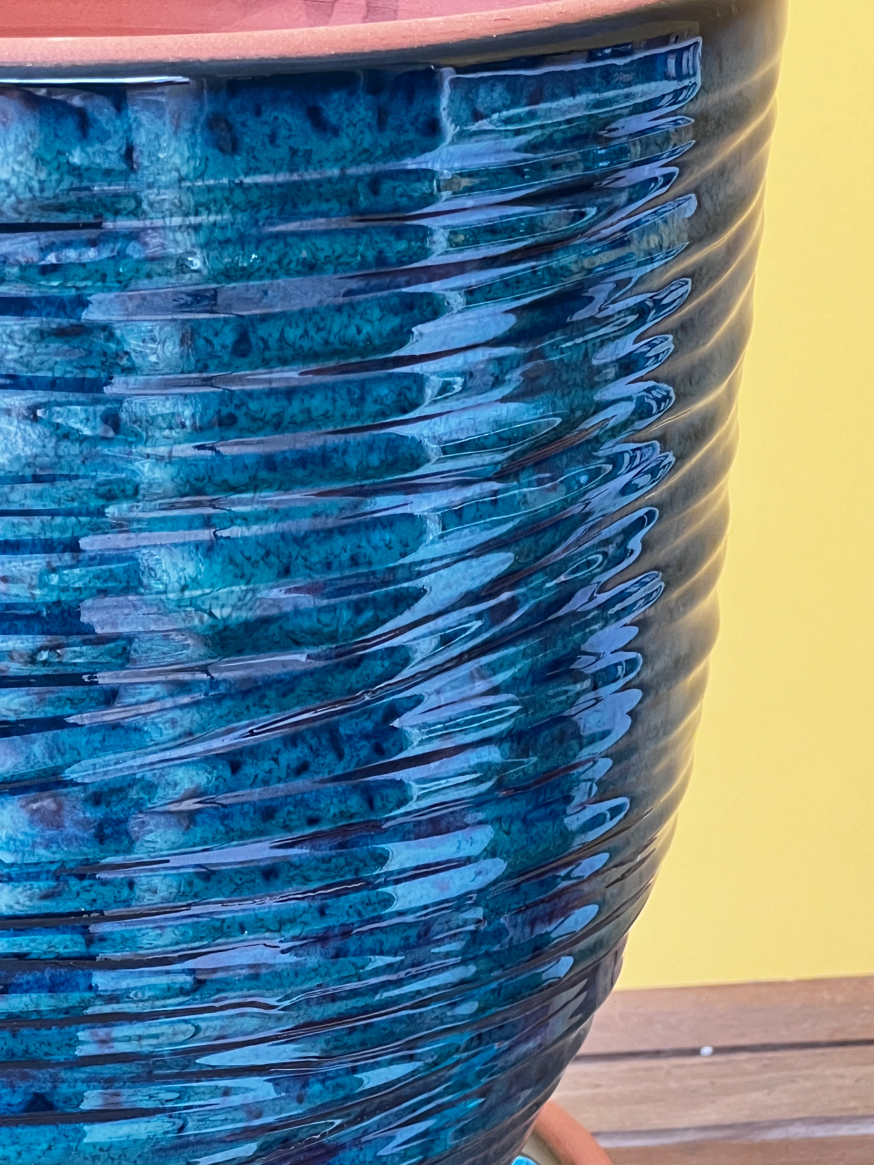 Küçük Boy Sırlı Saksı