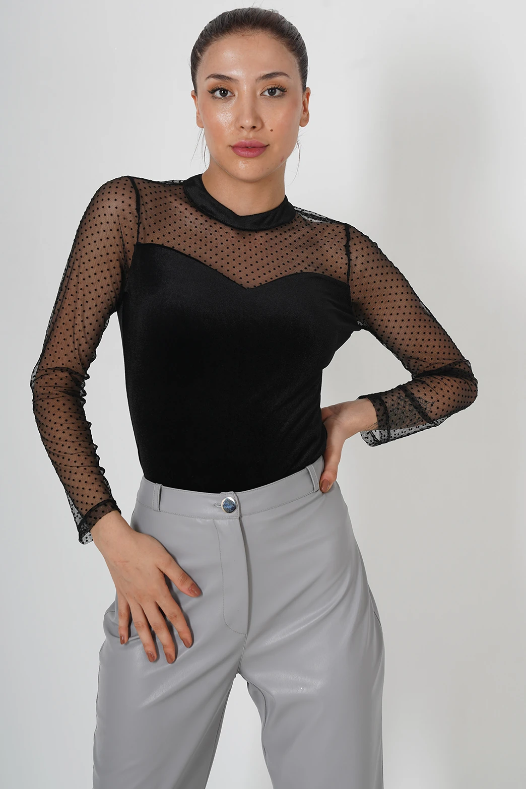Siyah Renk Kadife Kumaş Kadın Body - Görsel 6