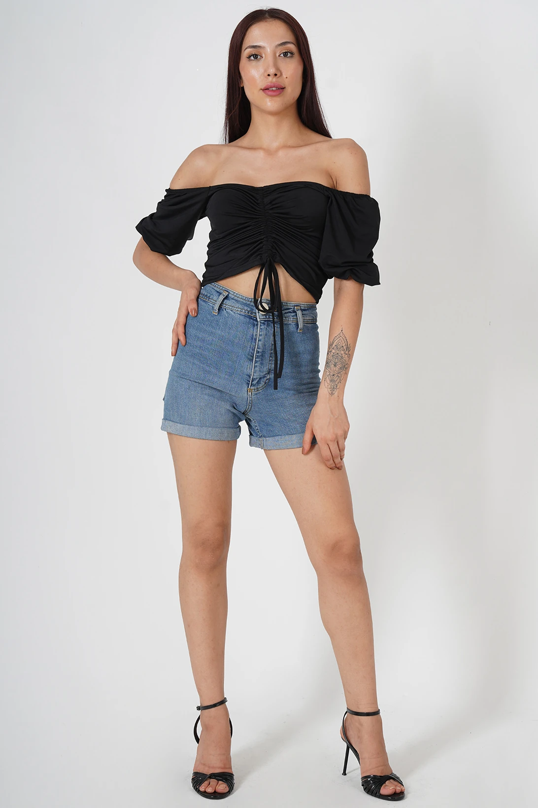 Bağcık Detaylı Kadın Crop Bluz - Görsel 3