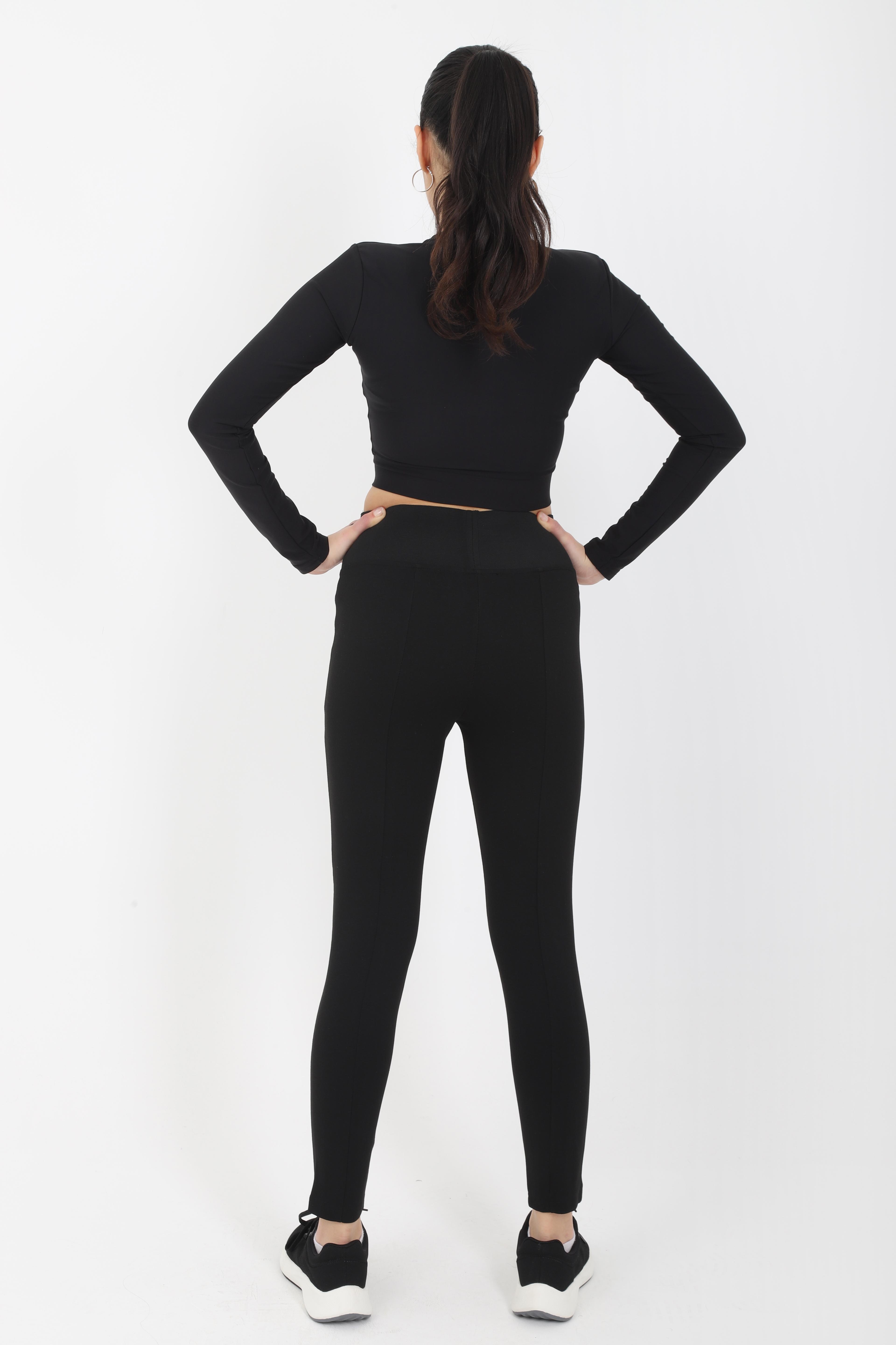 UZUN KOLLU TAYT KUMAŞLI CROP TOP